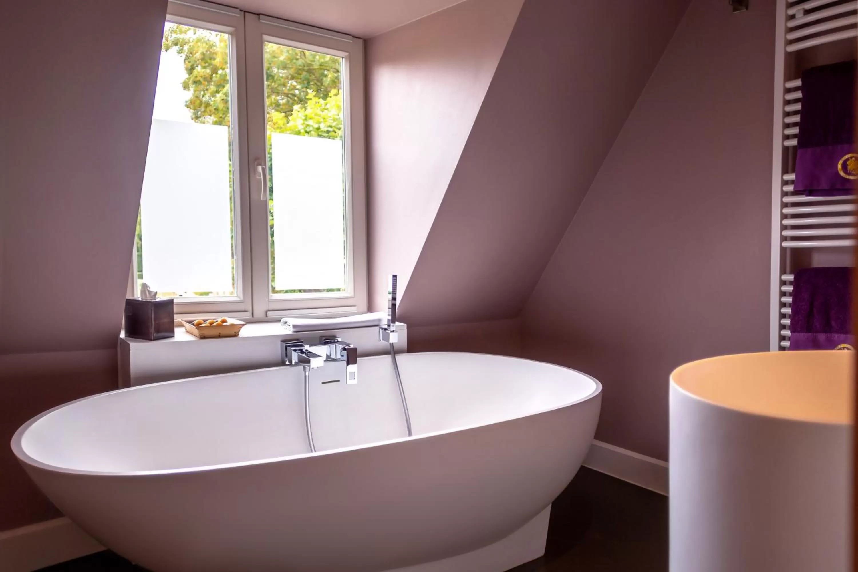 Bathroom in B&B Saint-Georges -Located in the city centre of Bruges-