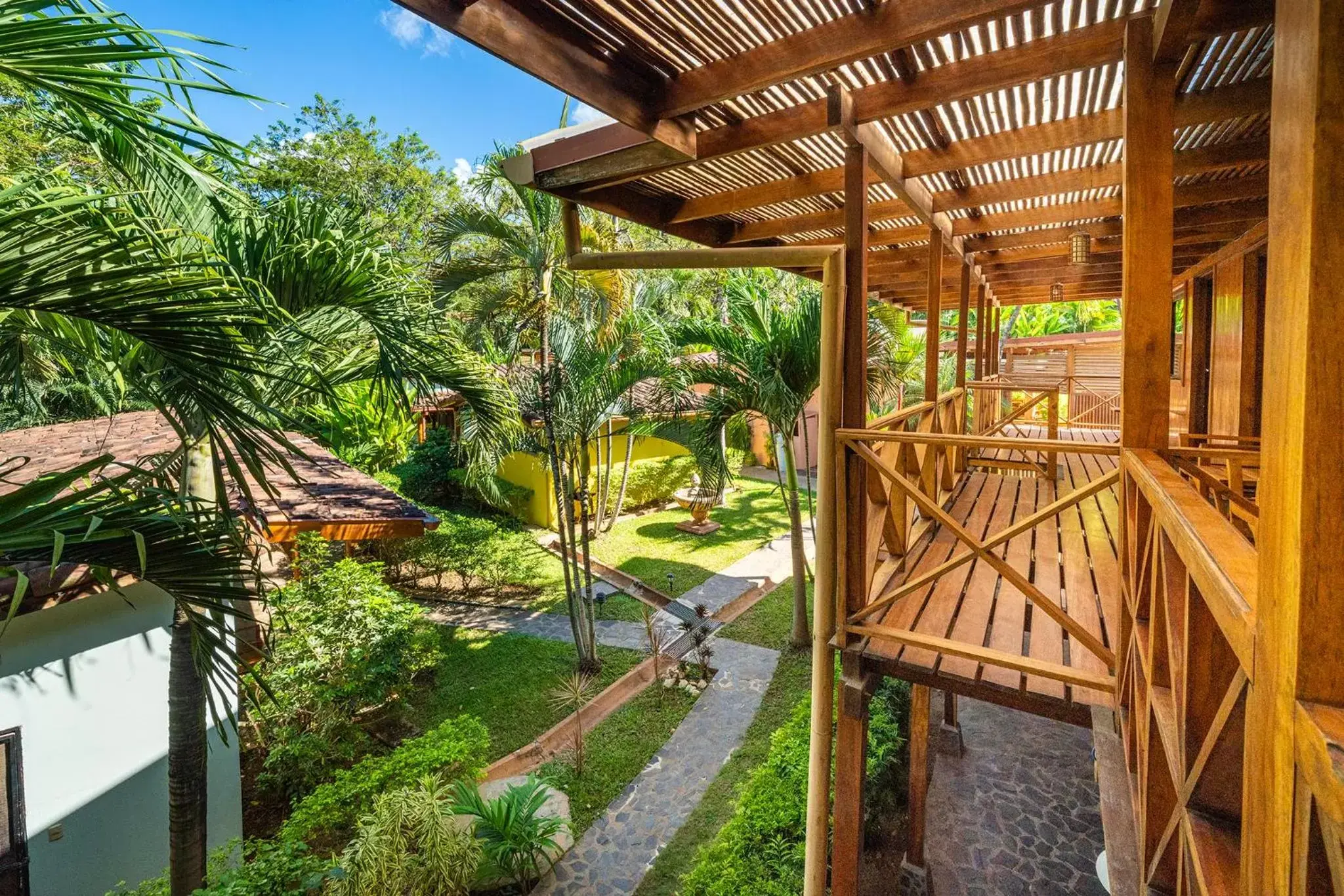 Balcony/Terrace, Pool View in Hotel Arco Iris