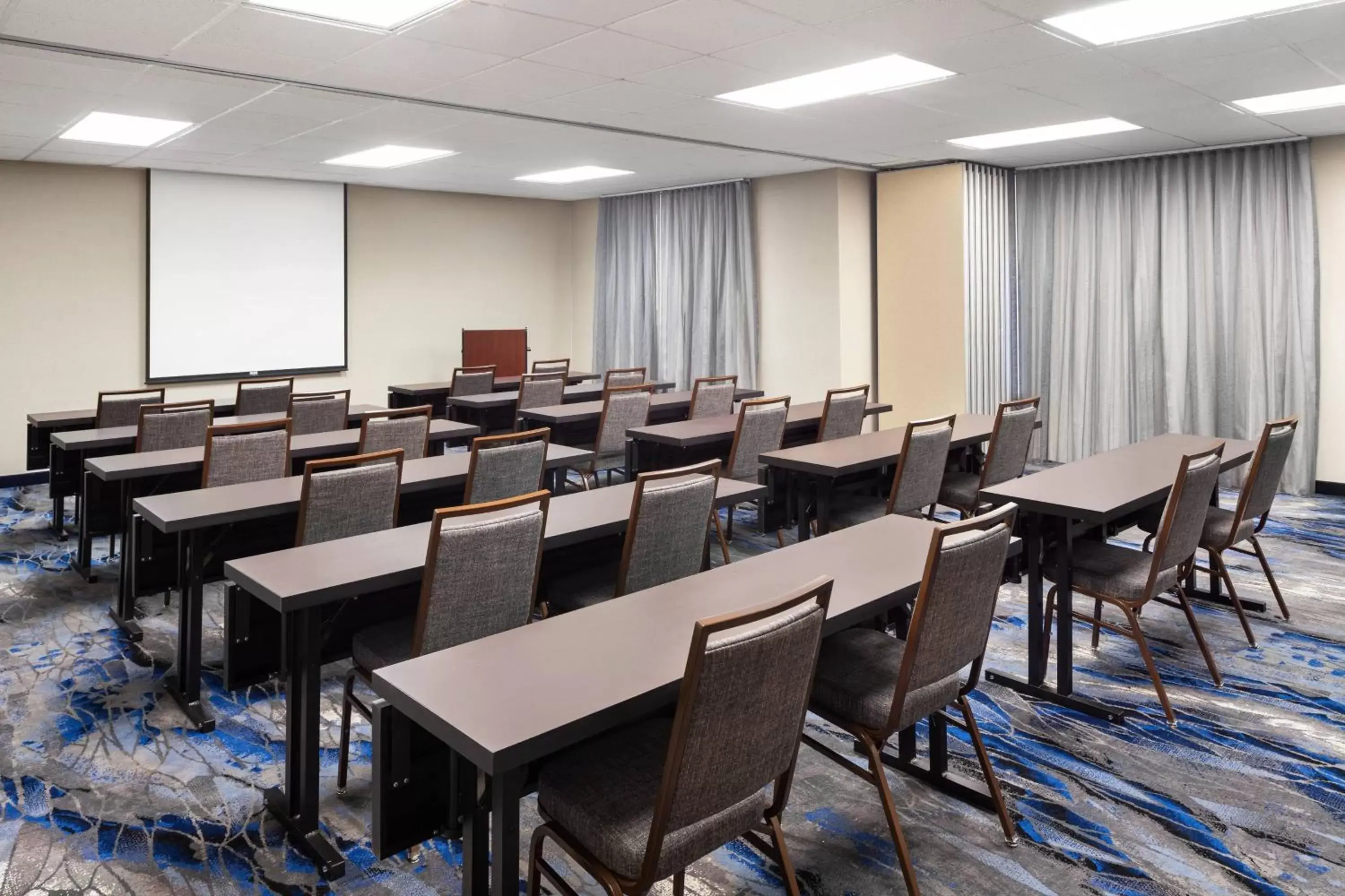 Meeting/conference room in Fairfield Inn & Suites Denver Airport