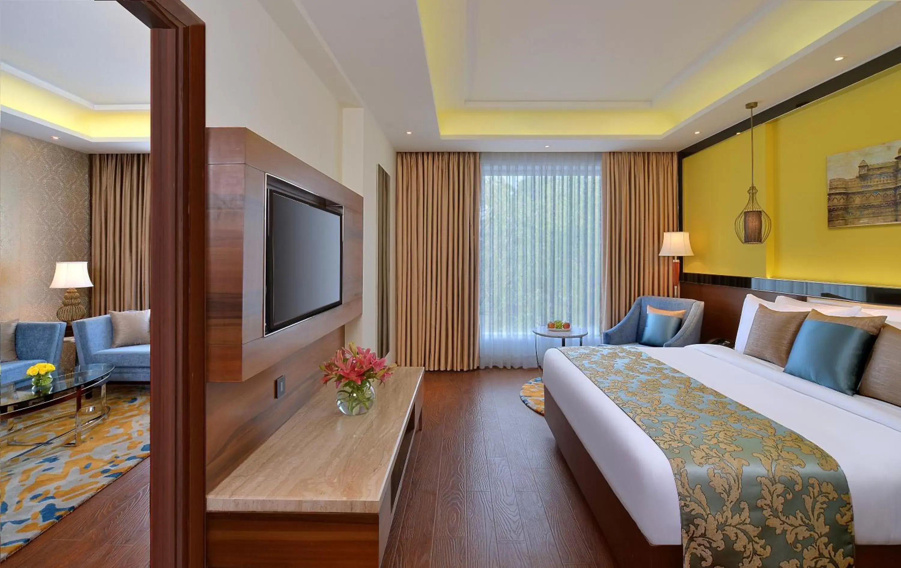 Bedroom in Radisson Gwalior