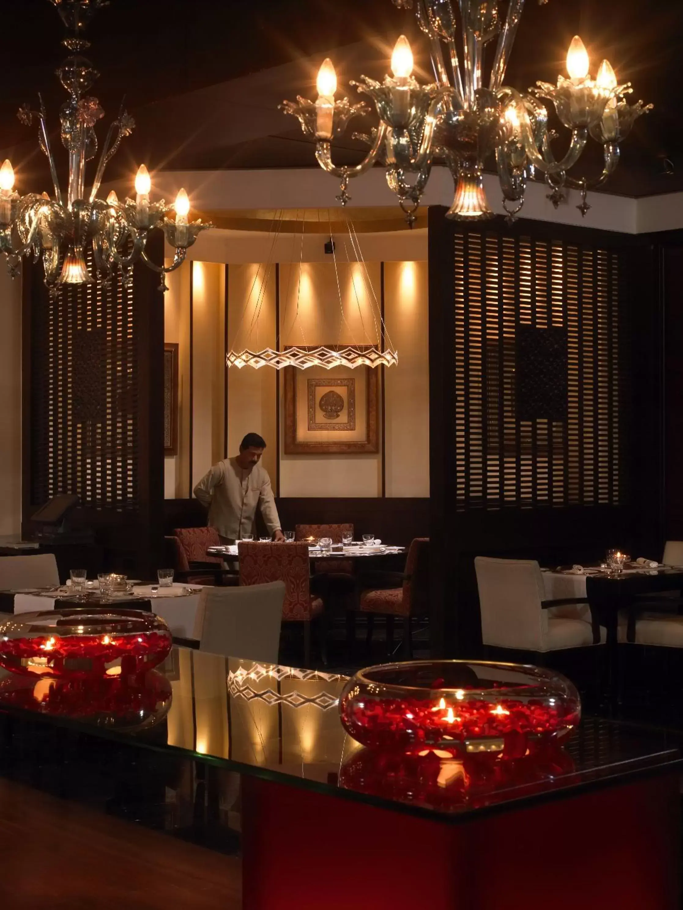 Restaurant/places to eat in The Leela Mumbai