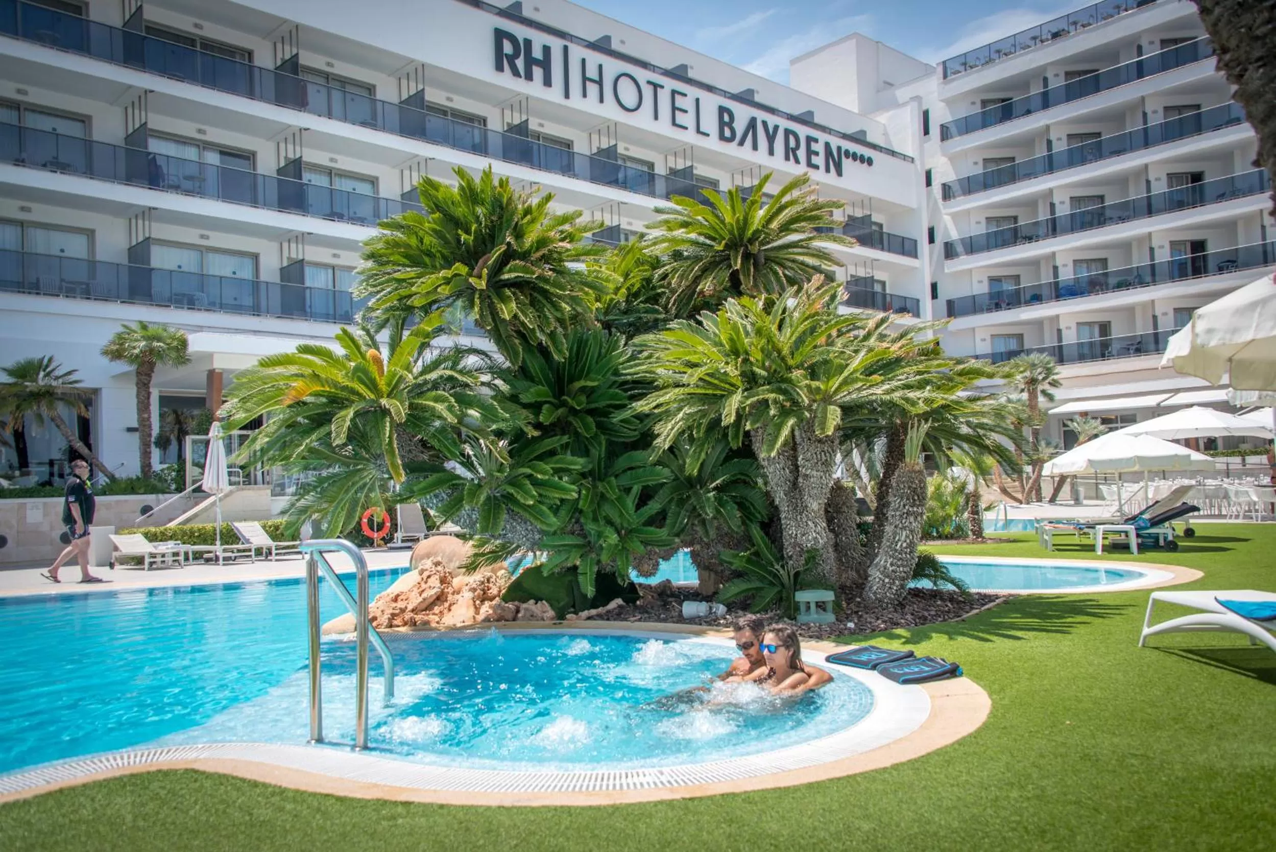 Garden in RH Bayren Hotel & Spa 4* Sup