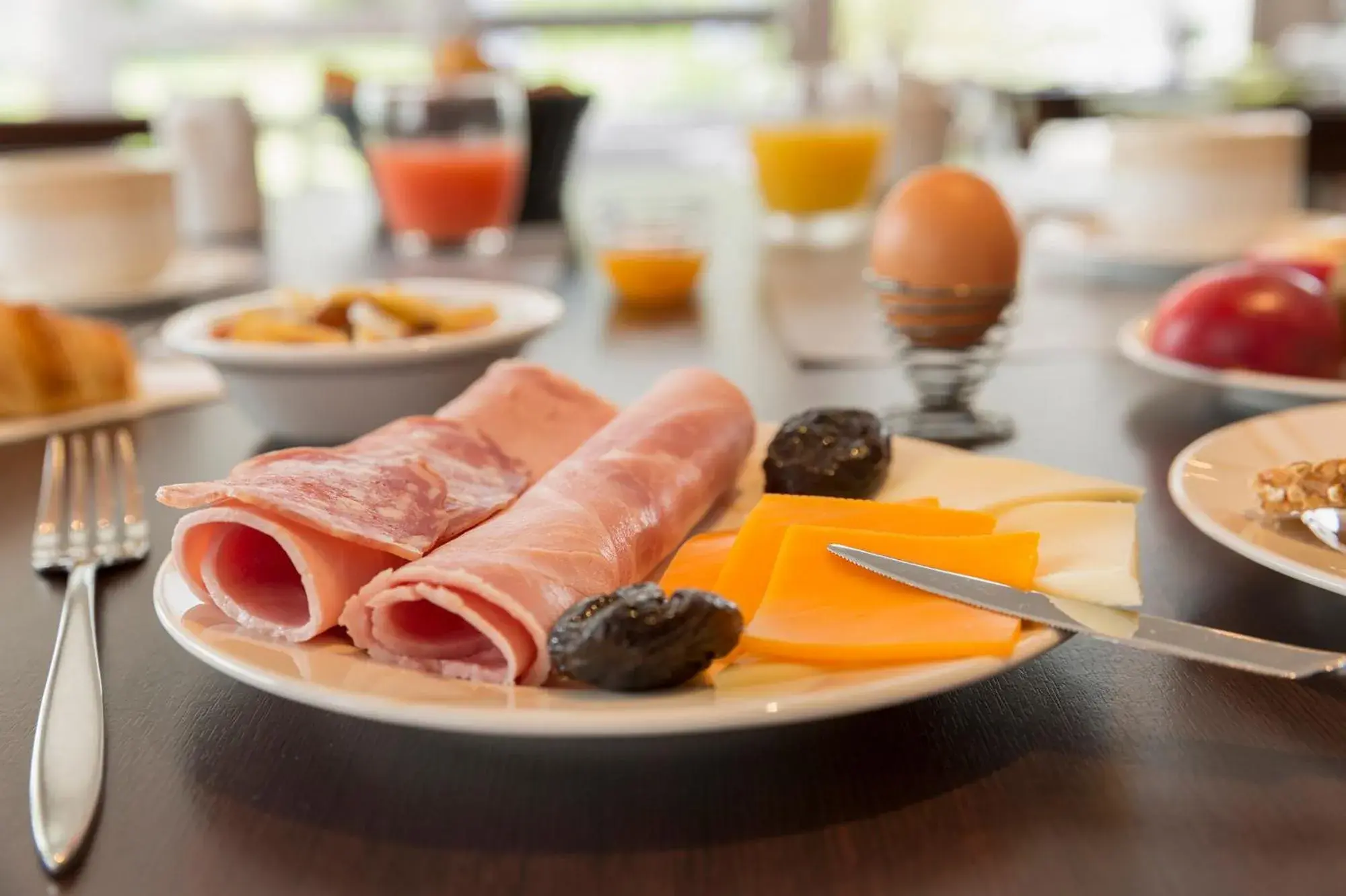 Buffet breakfast, Breakfast in Hôtel du Golf Saint-Laurent
