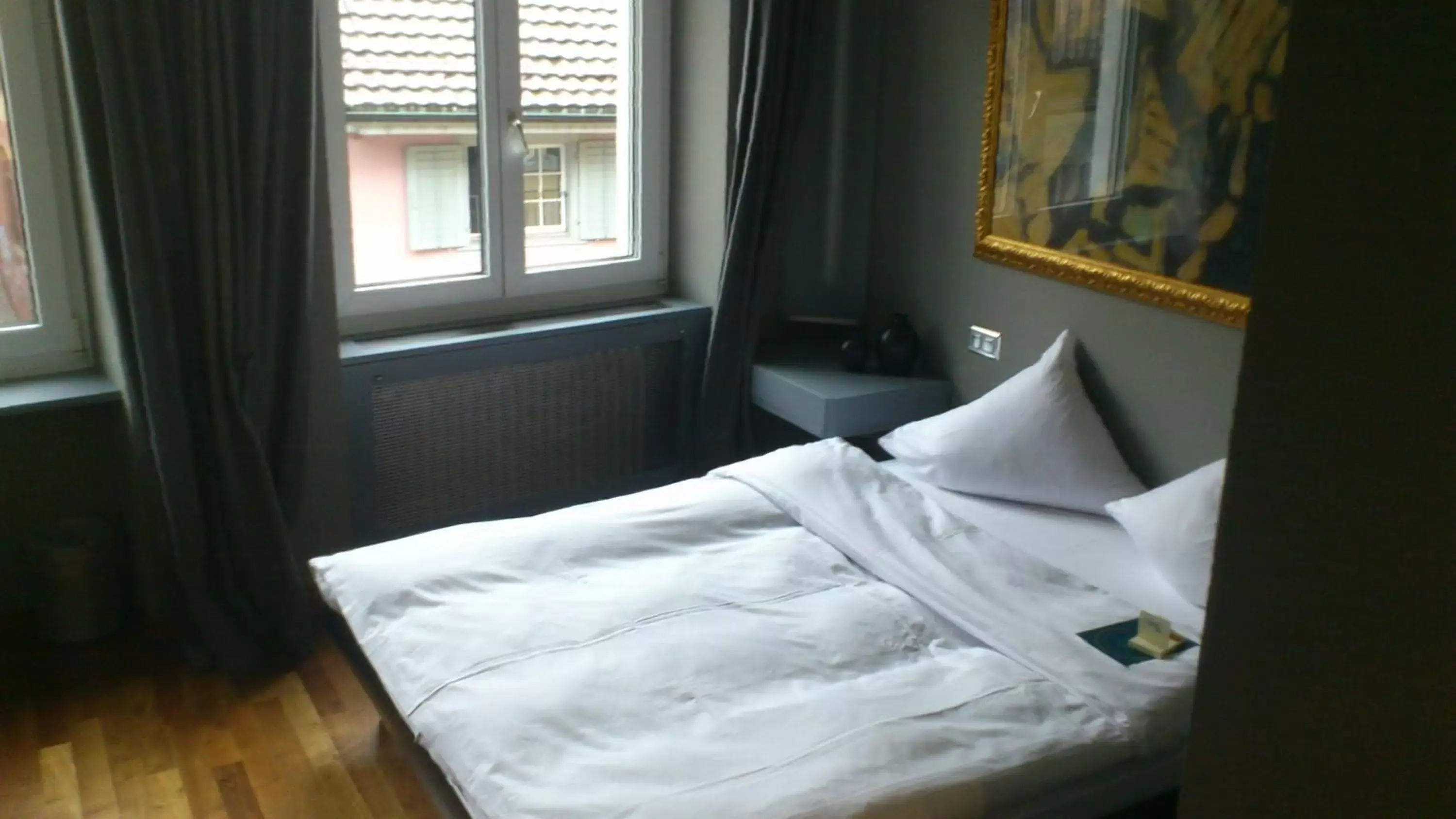 Bed in Hotel Limmatblick