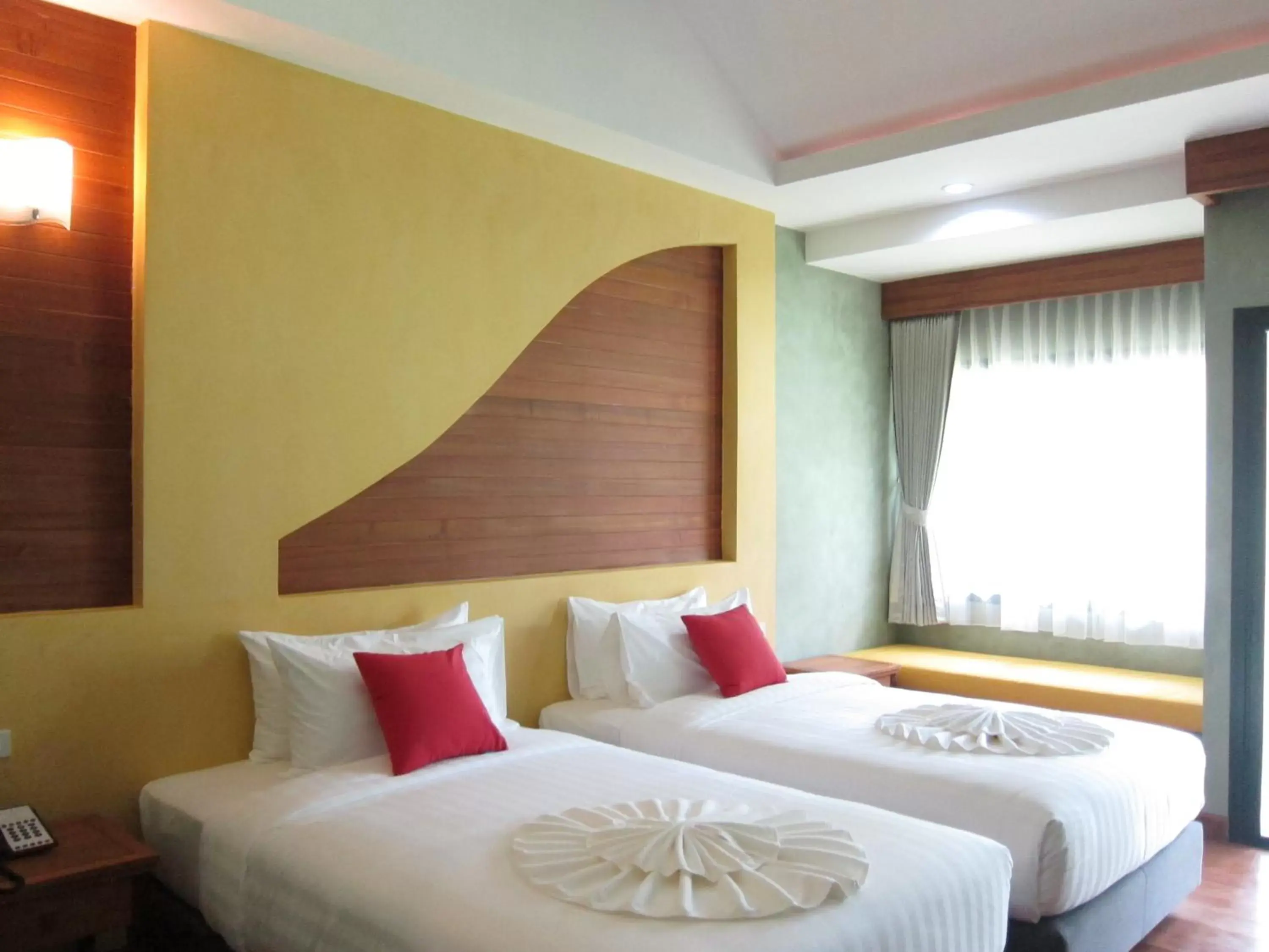 Superior Twin Room with Garden View in Koh Kood Paradise Beach Superior Twin Room with Garden View in Koh Kood Paradise Beach