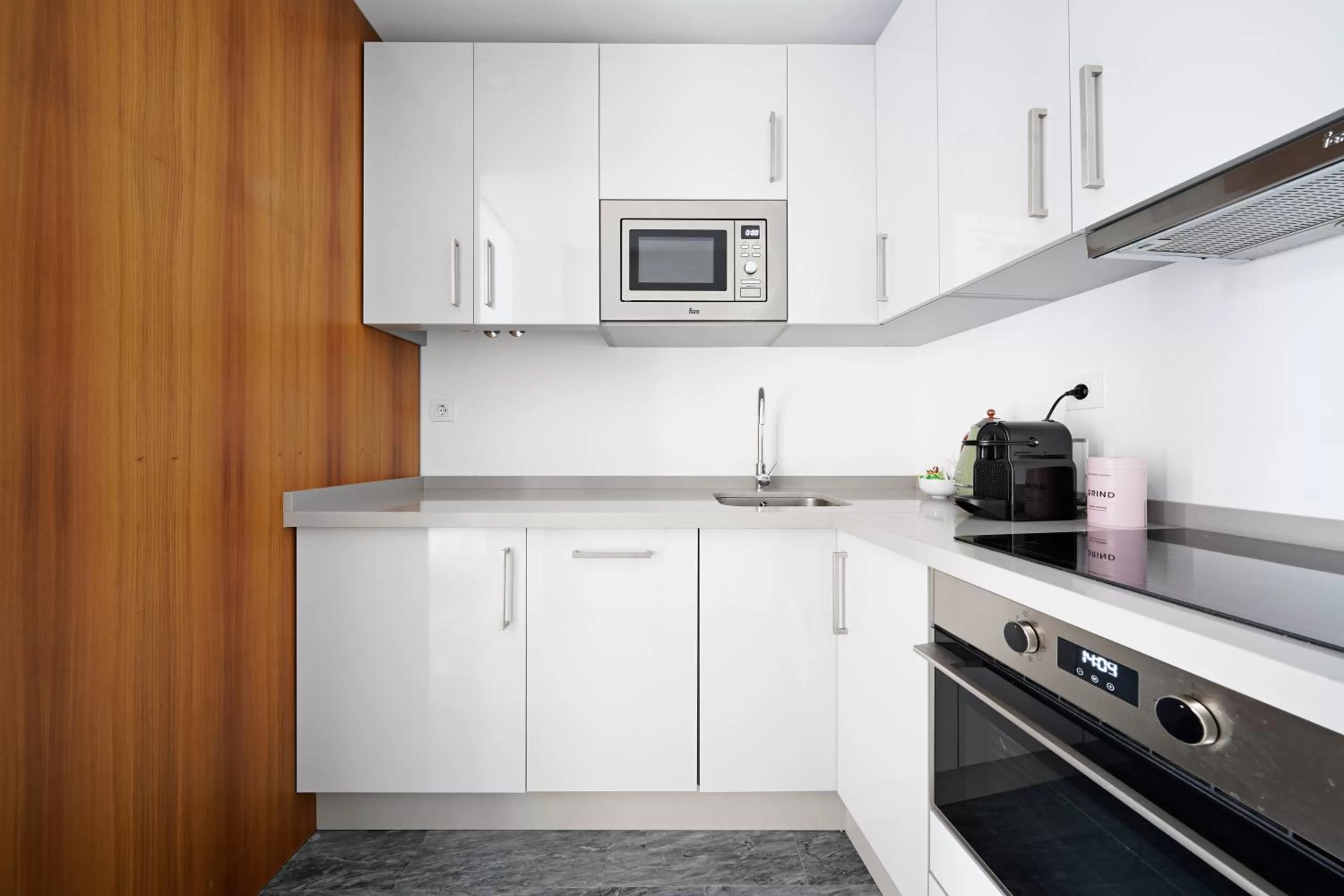 minibar in Numa Seville Jondo