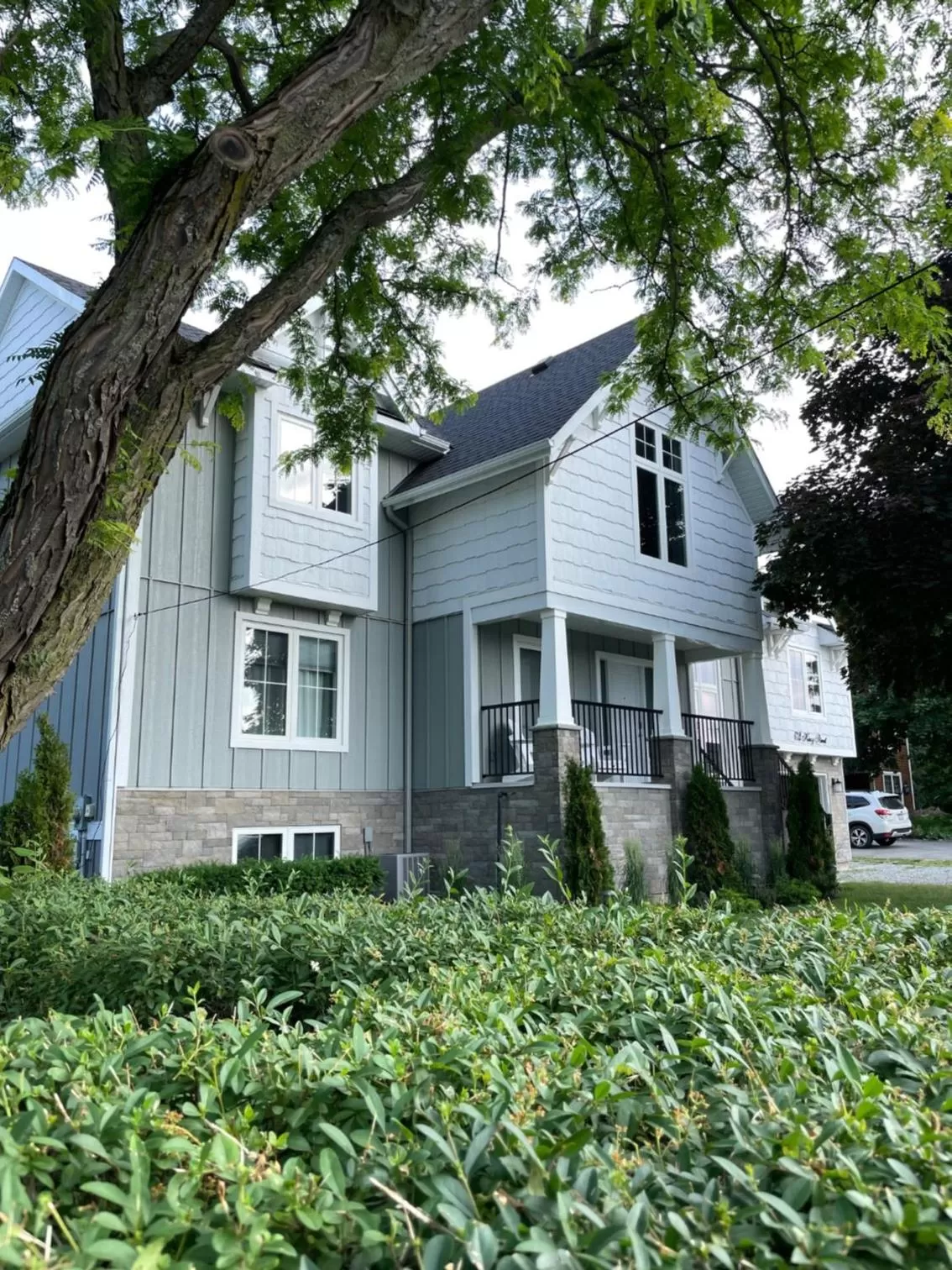 Property Building in Inn On King Bed & Breakfast