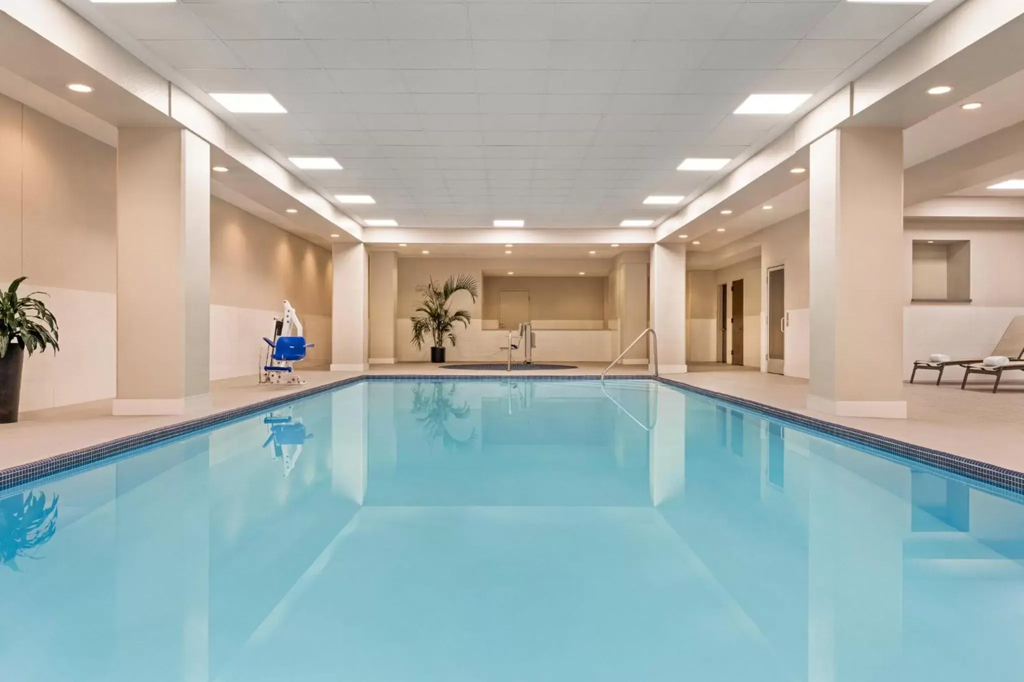 Swimming Pool in Crowne Plaza Cleveland at Playhouse Square, an IHG Hotel