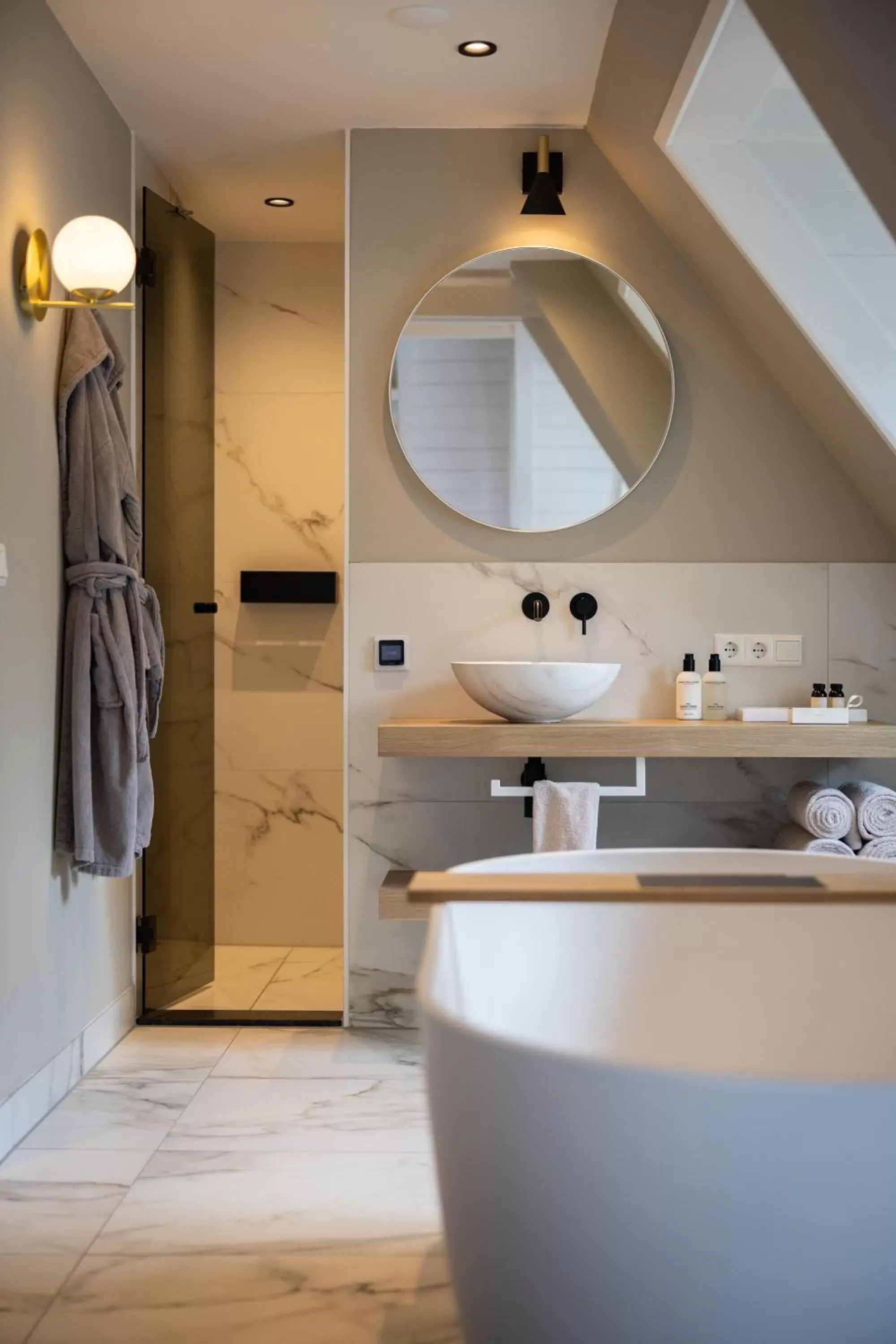 Shower, Bathroom in The Lemon Suites