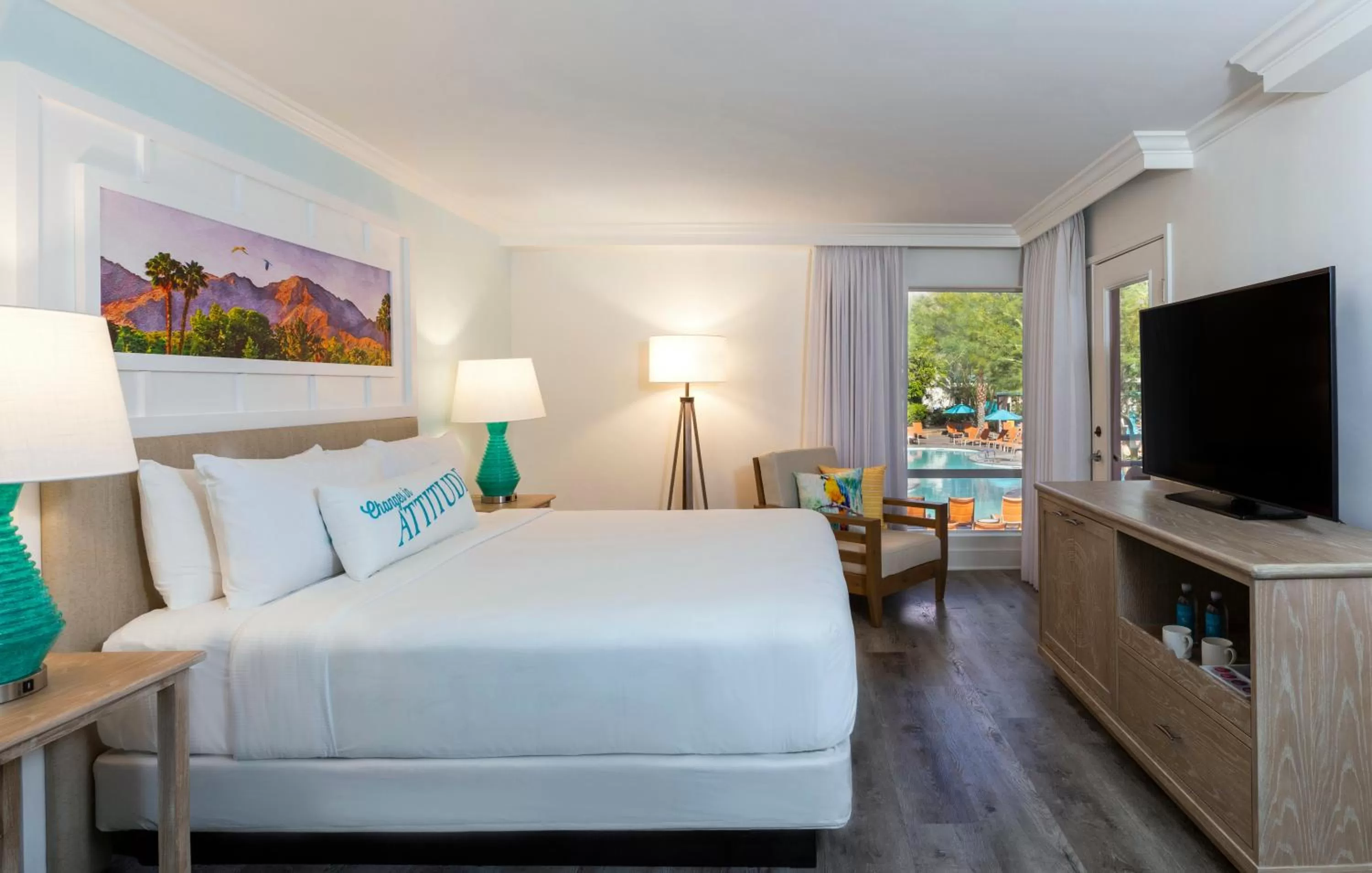 TV and multimedia, Bed in Riviera Resort Palm Springs