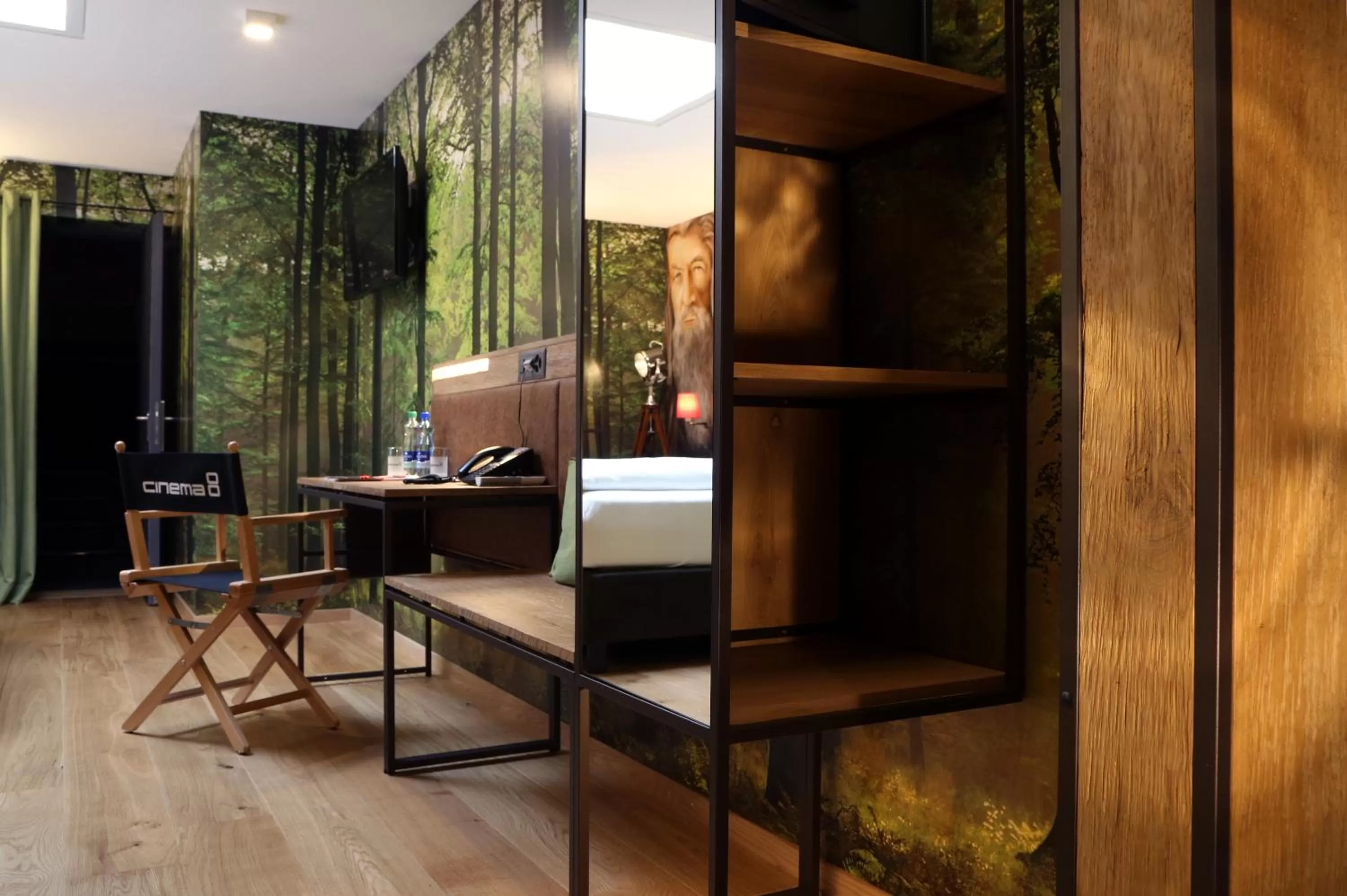 Decorative detail, Bed in Hotel Cinema 8