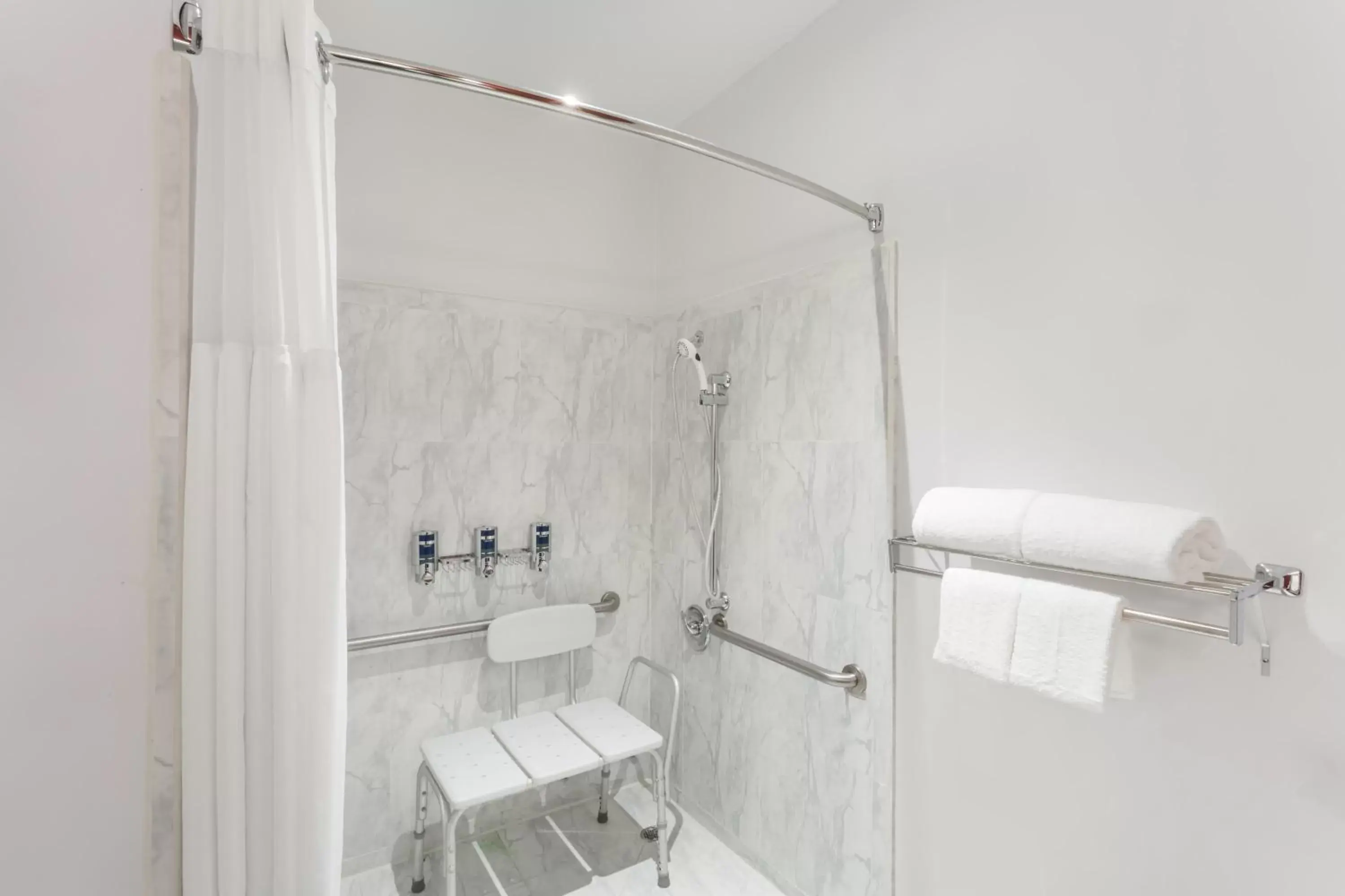 Bathroom in Wyndham Garden Silicon Valley Bathroom in Wyndham Garden Silicon Valley