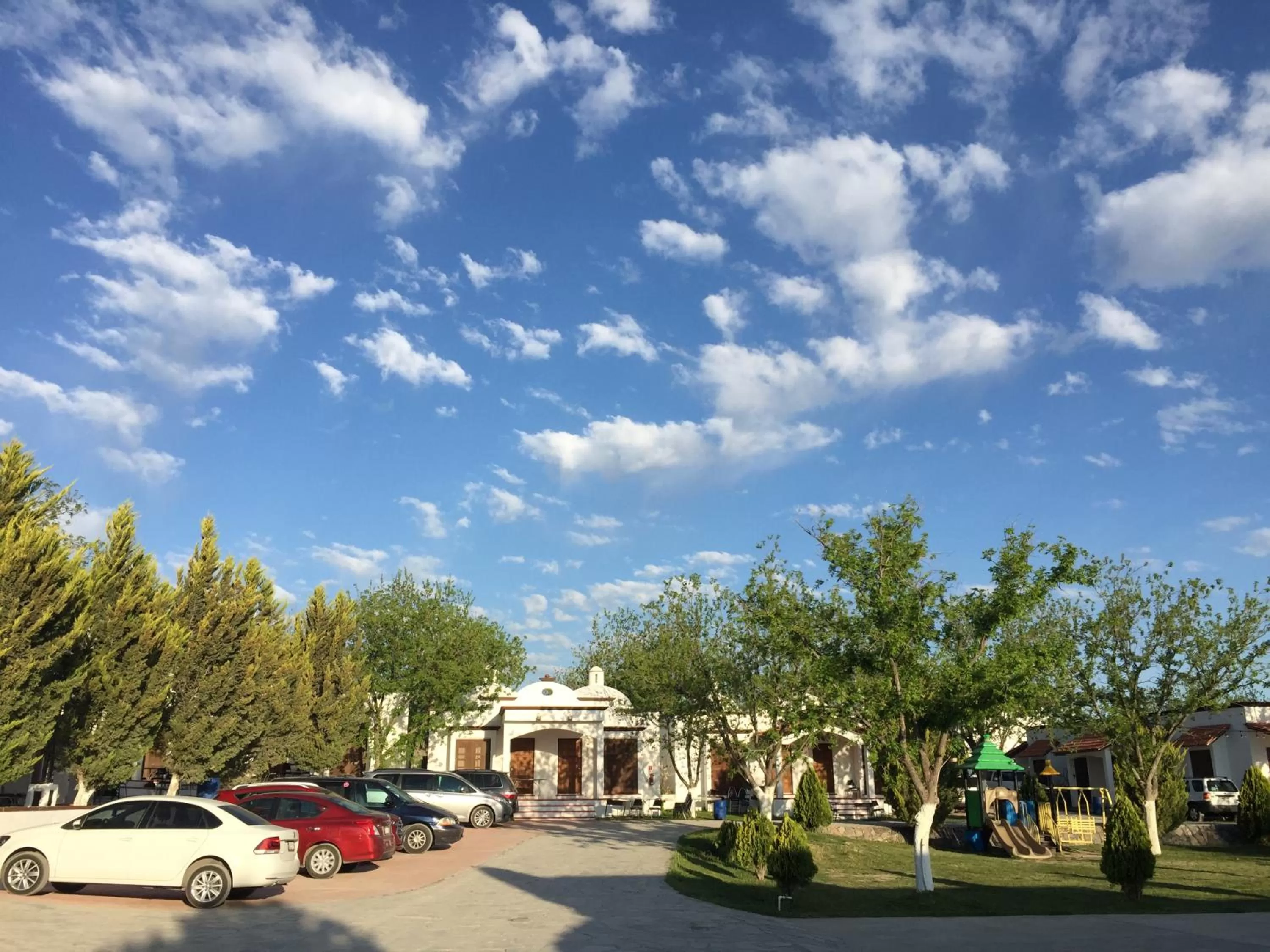 La Ilusión Hotel Campestre y Balneario