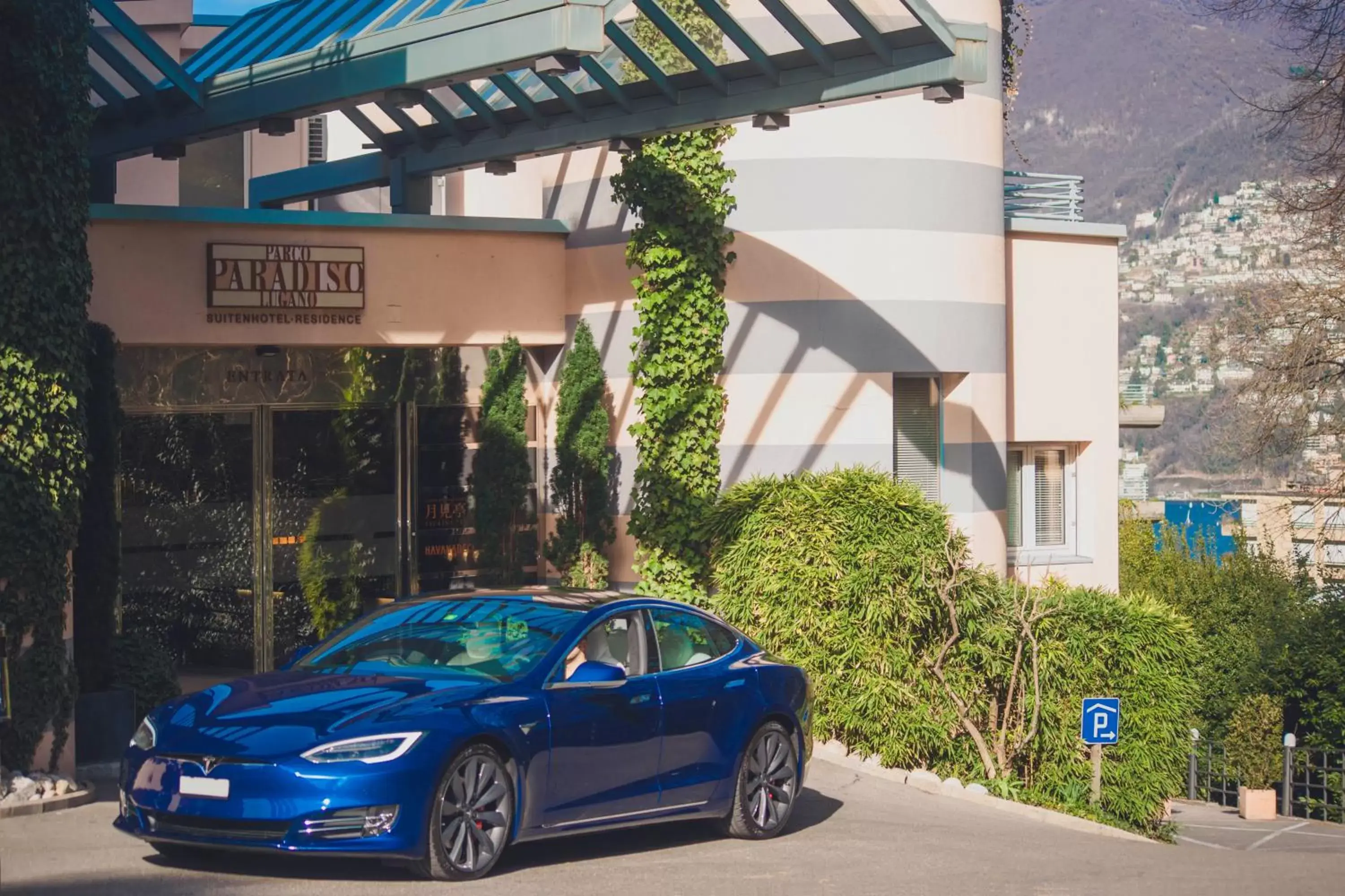 Facade/entrance, Property Building in Suitenhotel Parco Paradiso