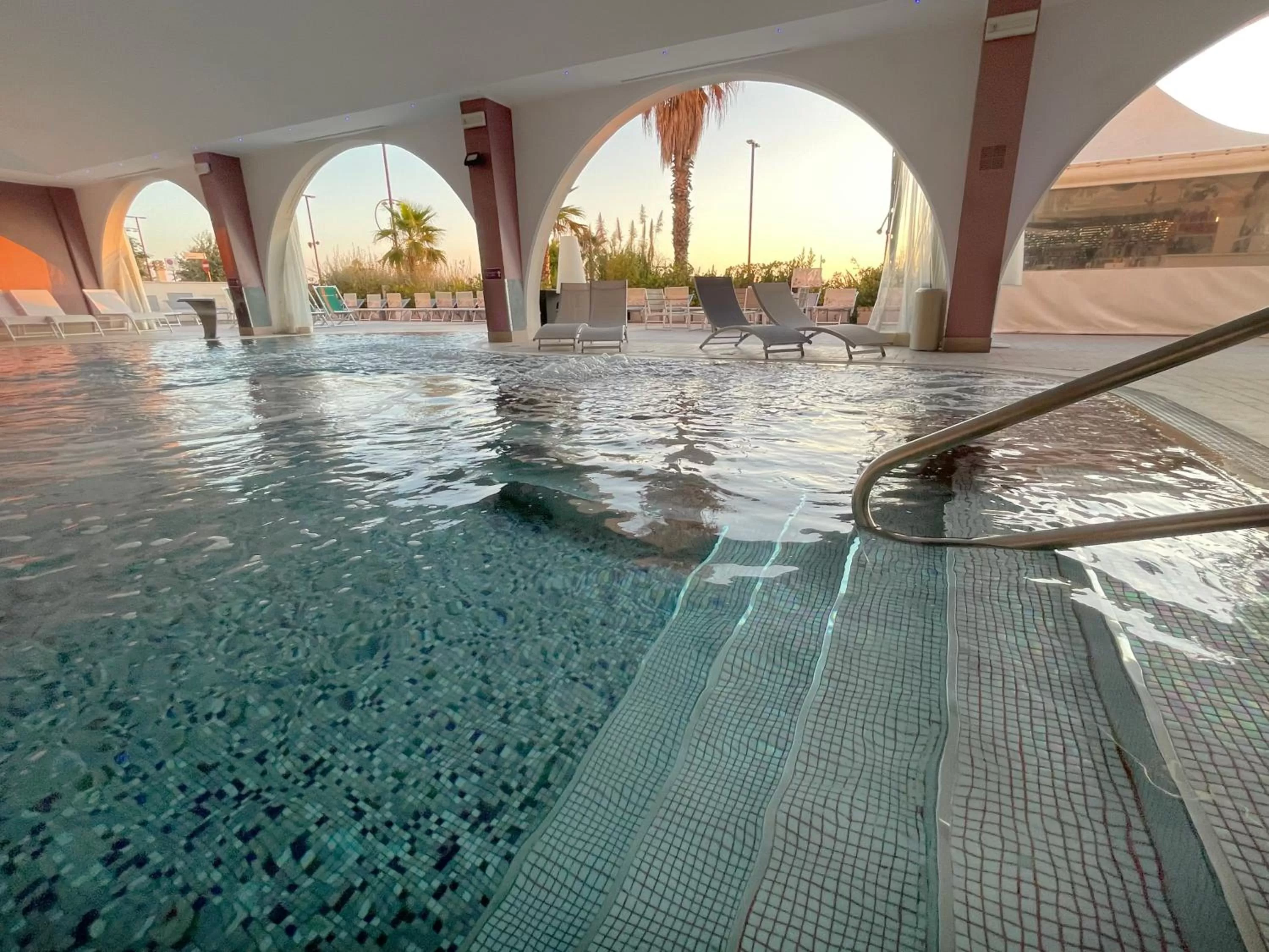 Swimming pool in Yes Hotel Touring & SPA