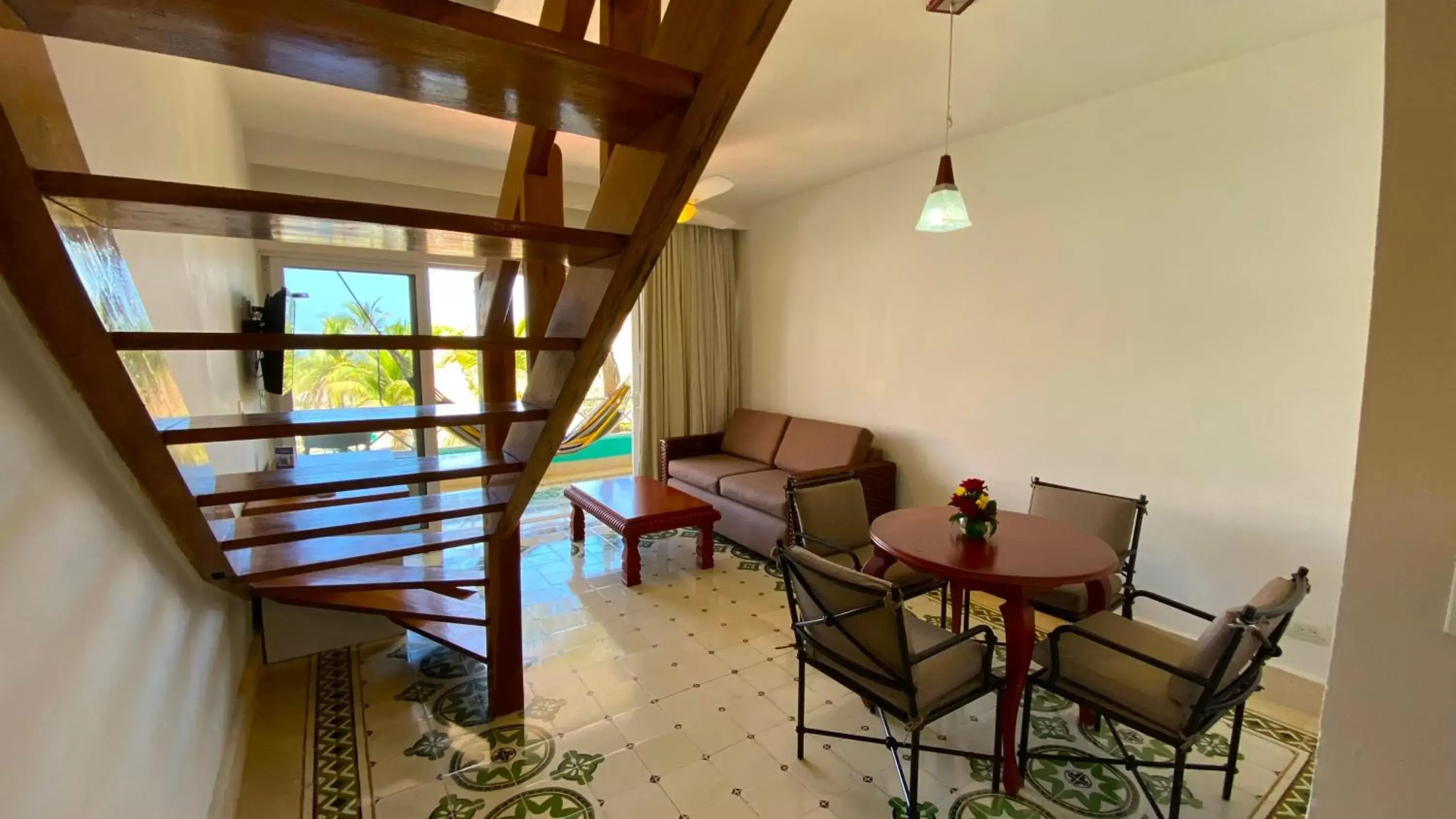 Bedroom, Dining Area in Hotel Las Americas Casa de Playa