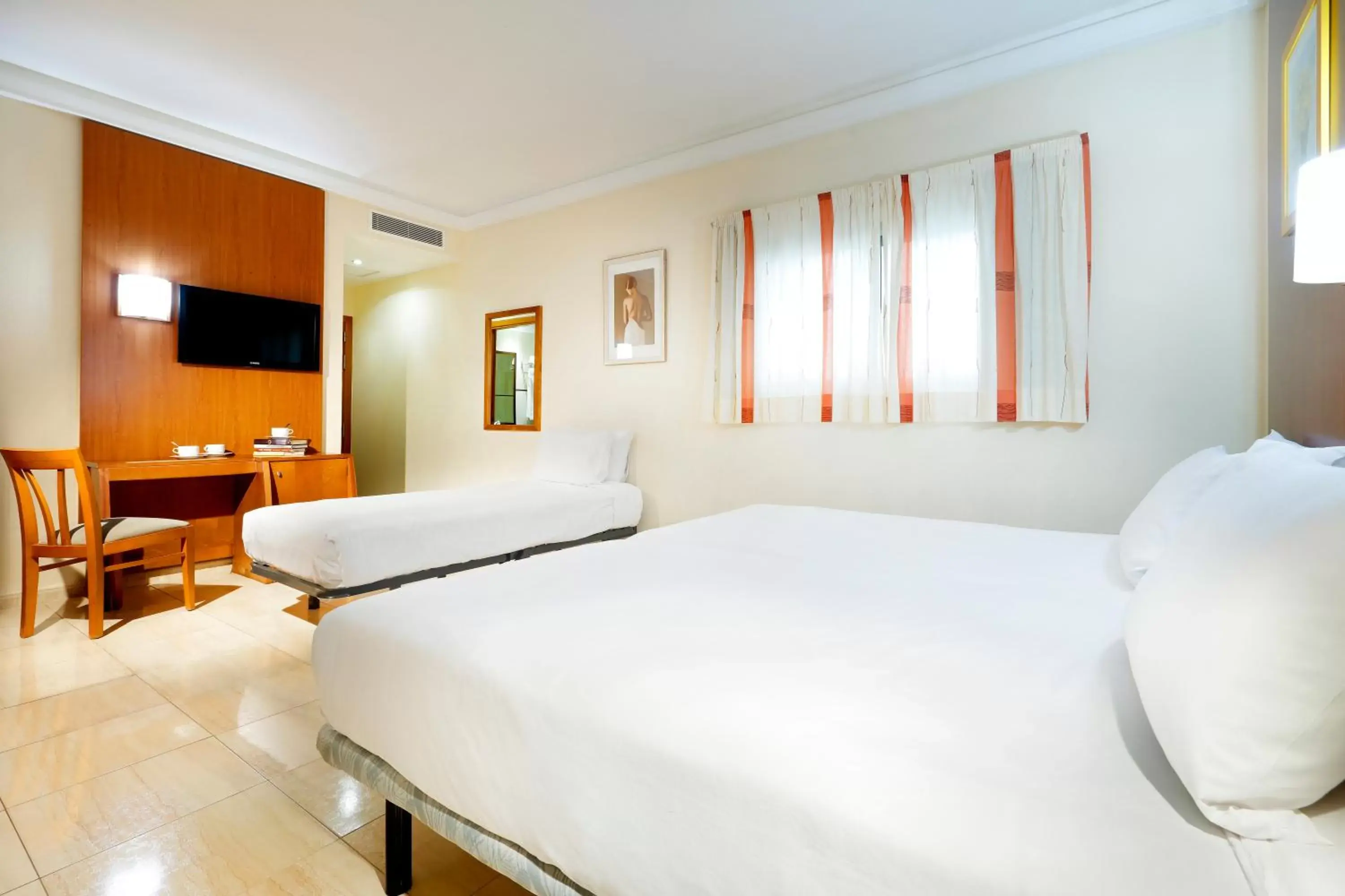 Bedroom, Bed in Crisol Alisios Canteras
