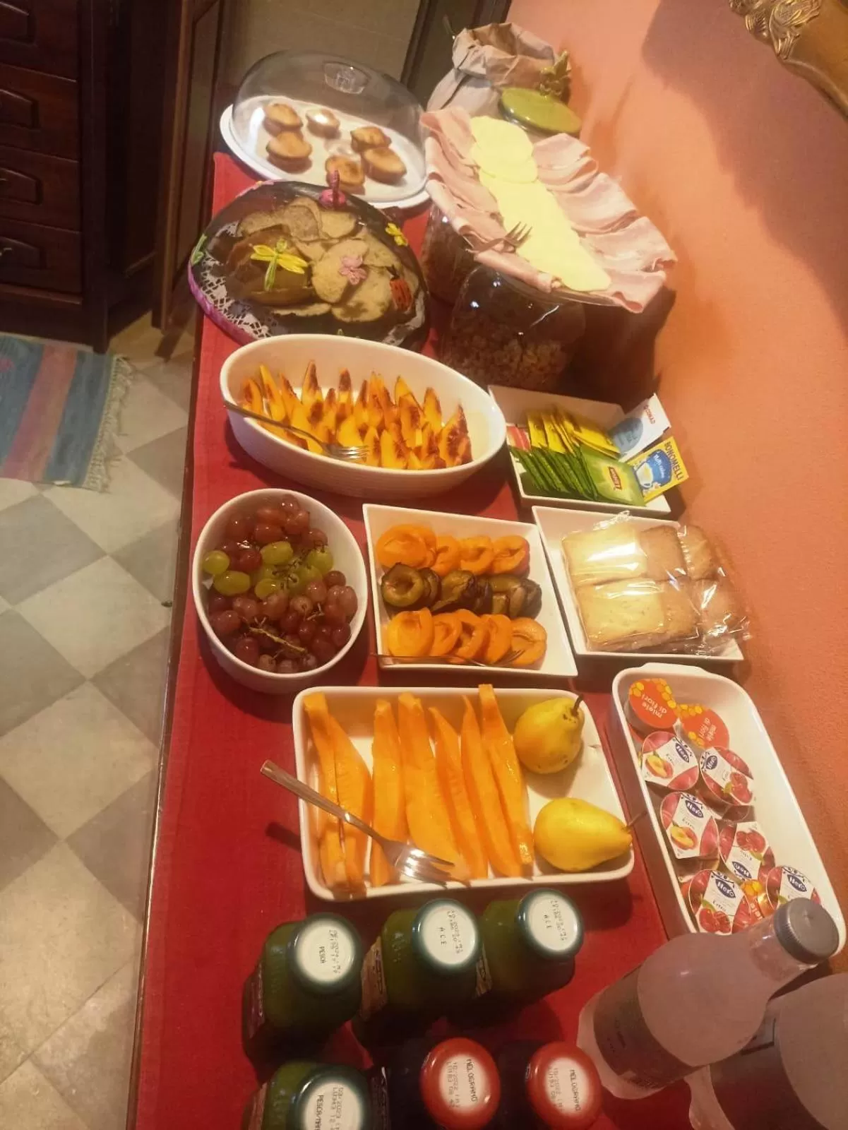 Breakfast in B&B Residenza Pizziniaco