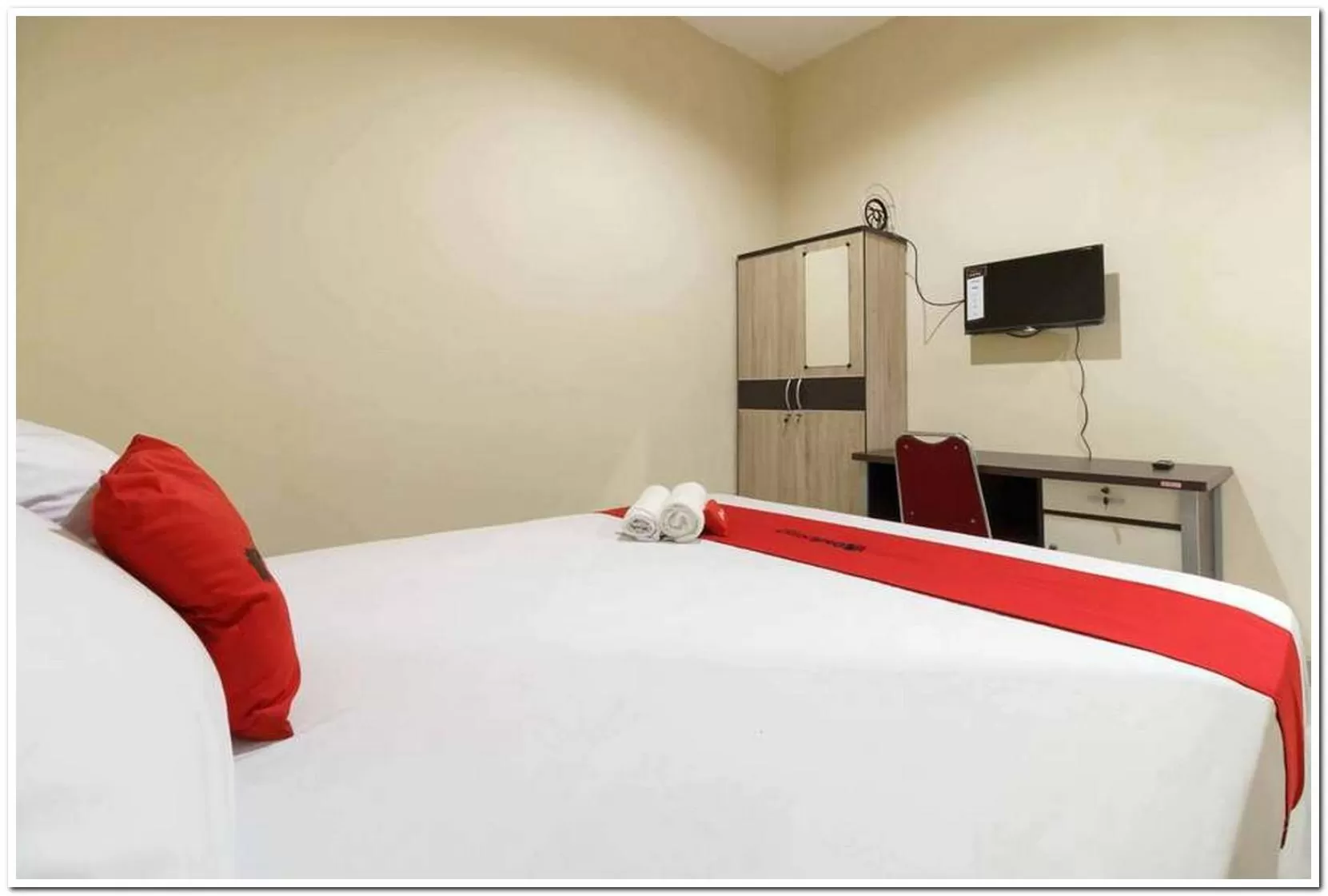 Bedroom in KoolKost At Karang Tengah Tangerang