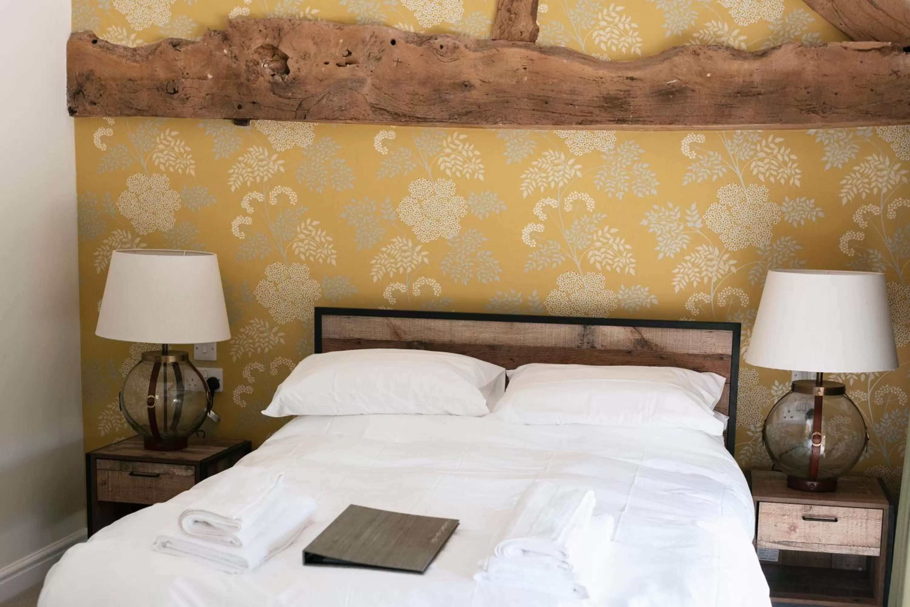 Bed in Tuppenhurst Barn