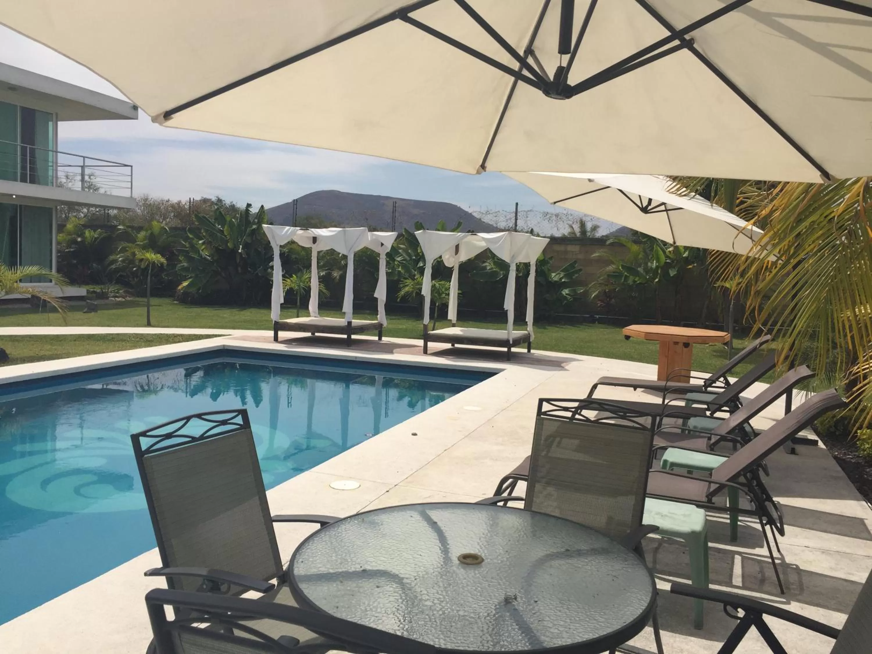 Swimming pool in Quinta Souffle