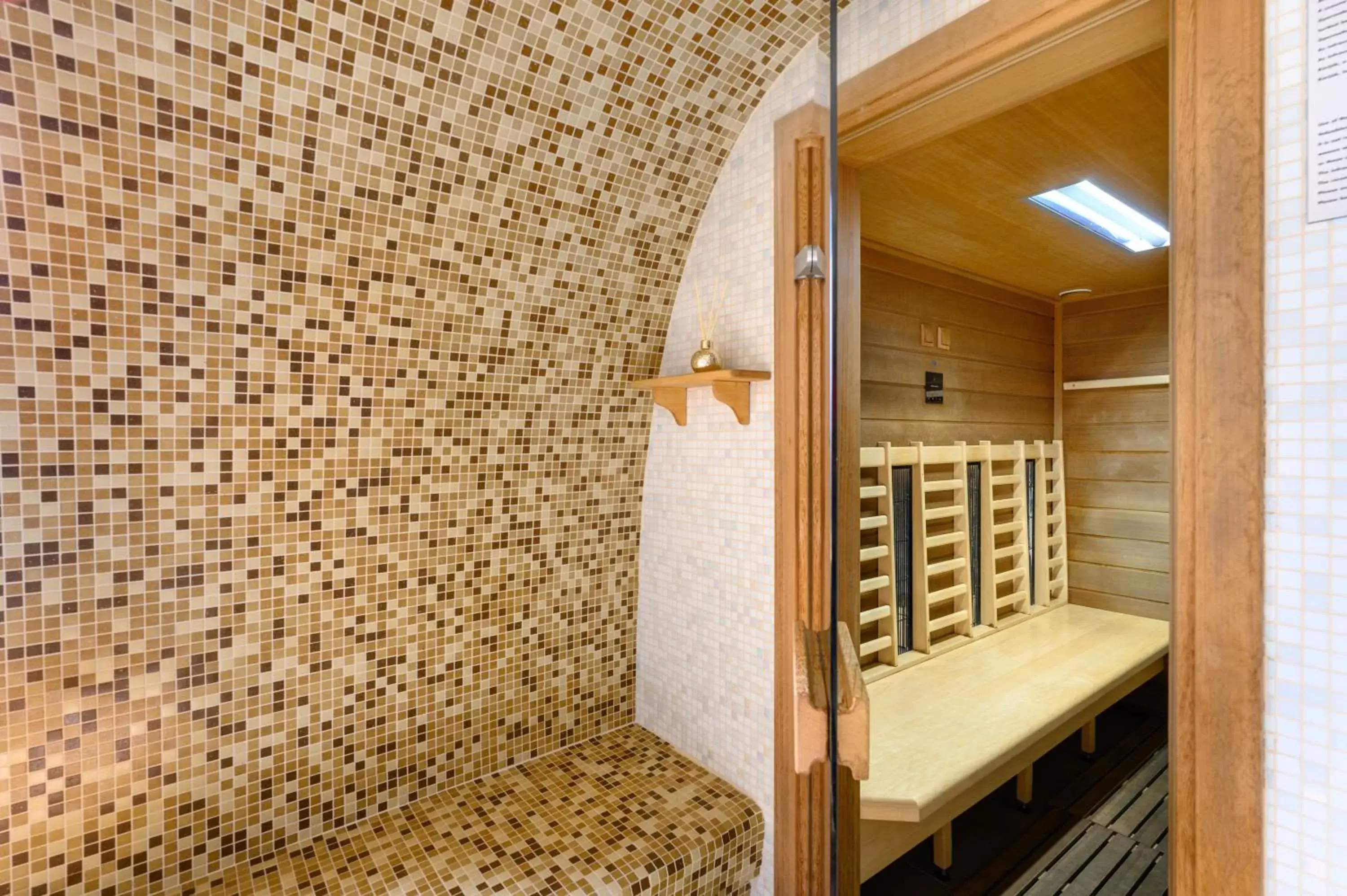 Sauna, Spa/Wellness in Hotel Nemzeti Budapest - MGallery