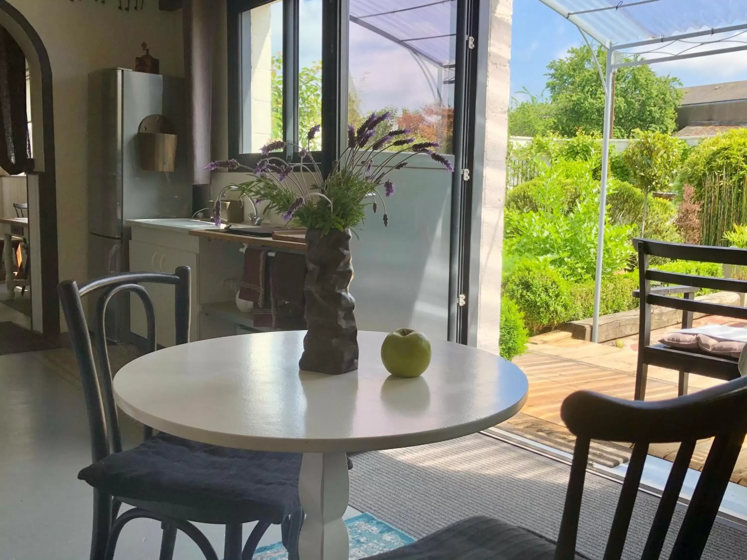 Dining Area in Le grenier du jardin