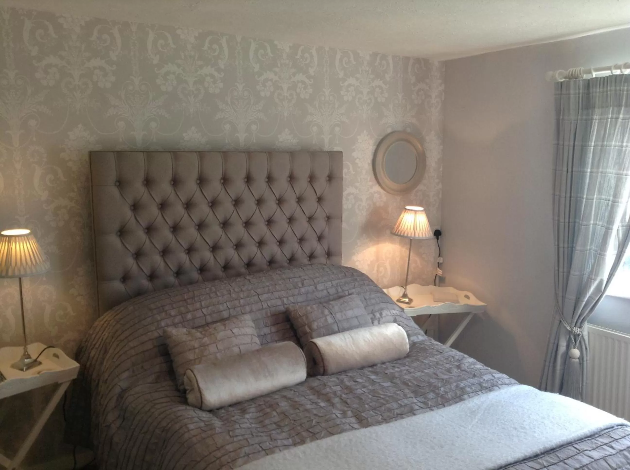 Bed in Birtles Farm Bed and Breakfast