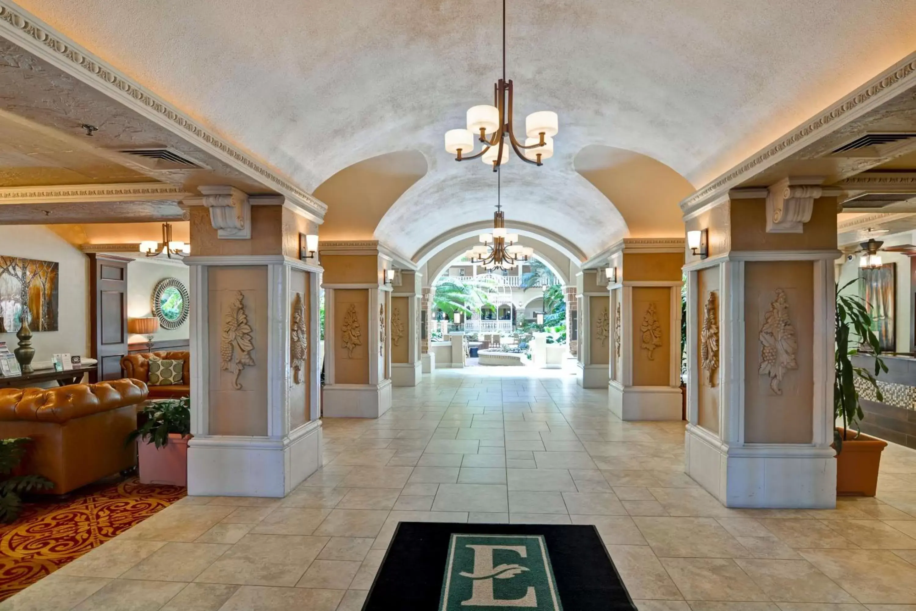Lobby or reception in Embassy Suites by Hilton Orlando North