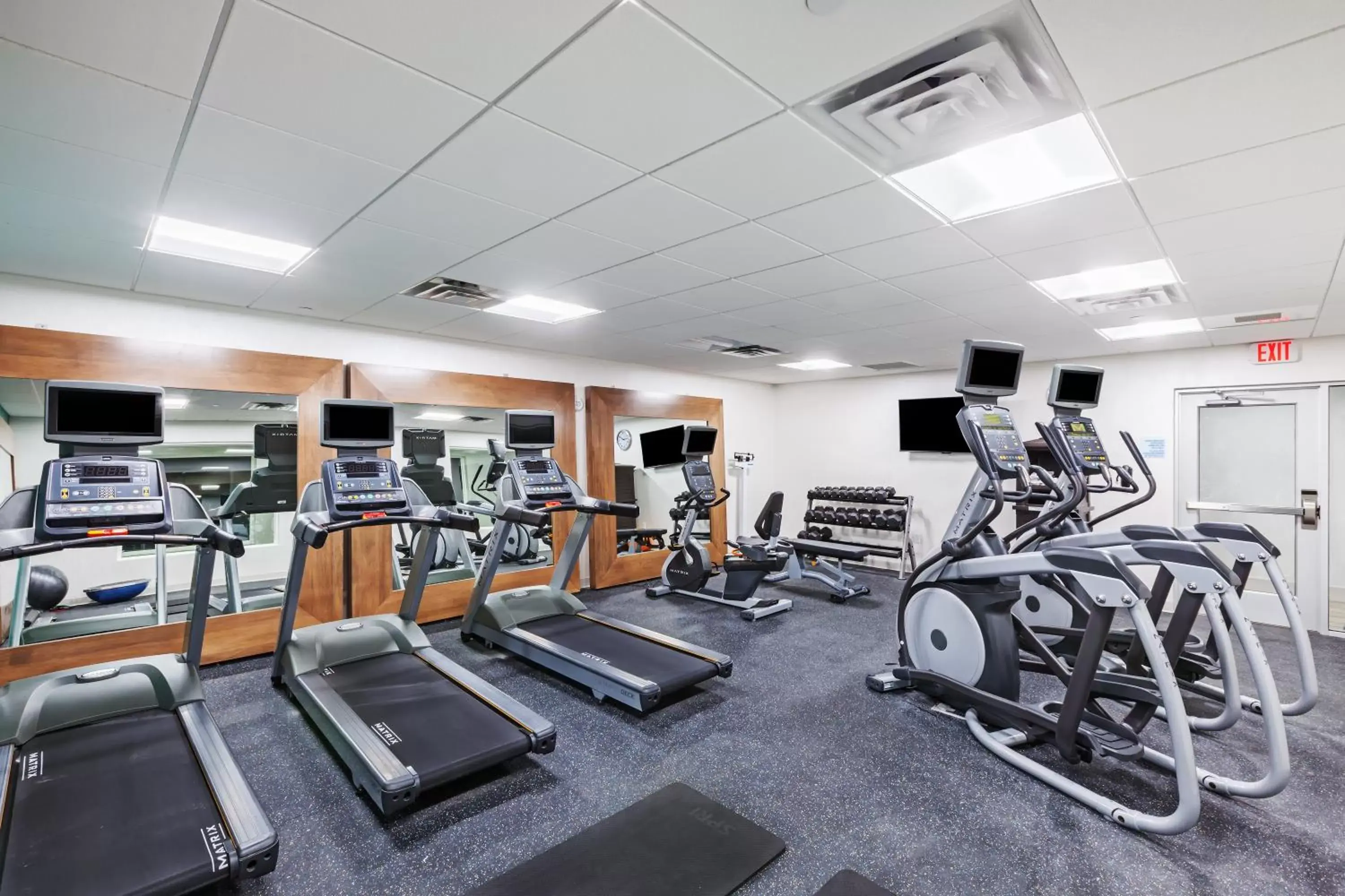 Fitness centre/facilities, Fitness Center/Facilities in Holiday Inn Express & Suites - Coffeyville, an IHG Hotel