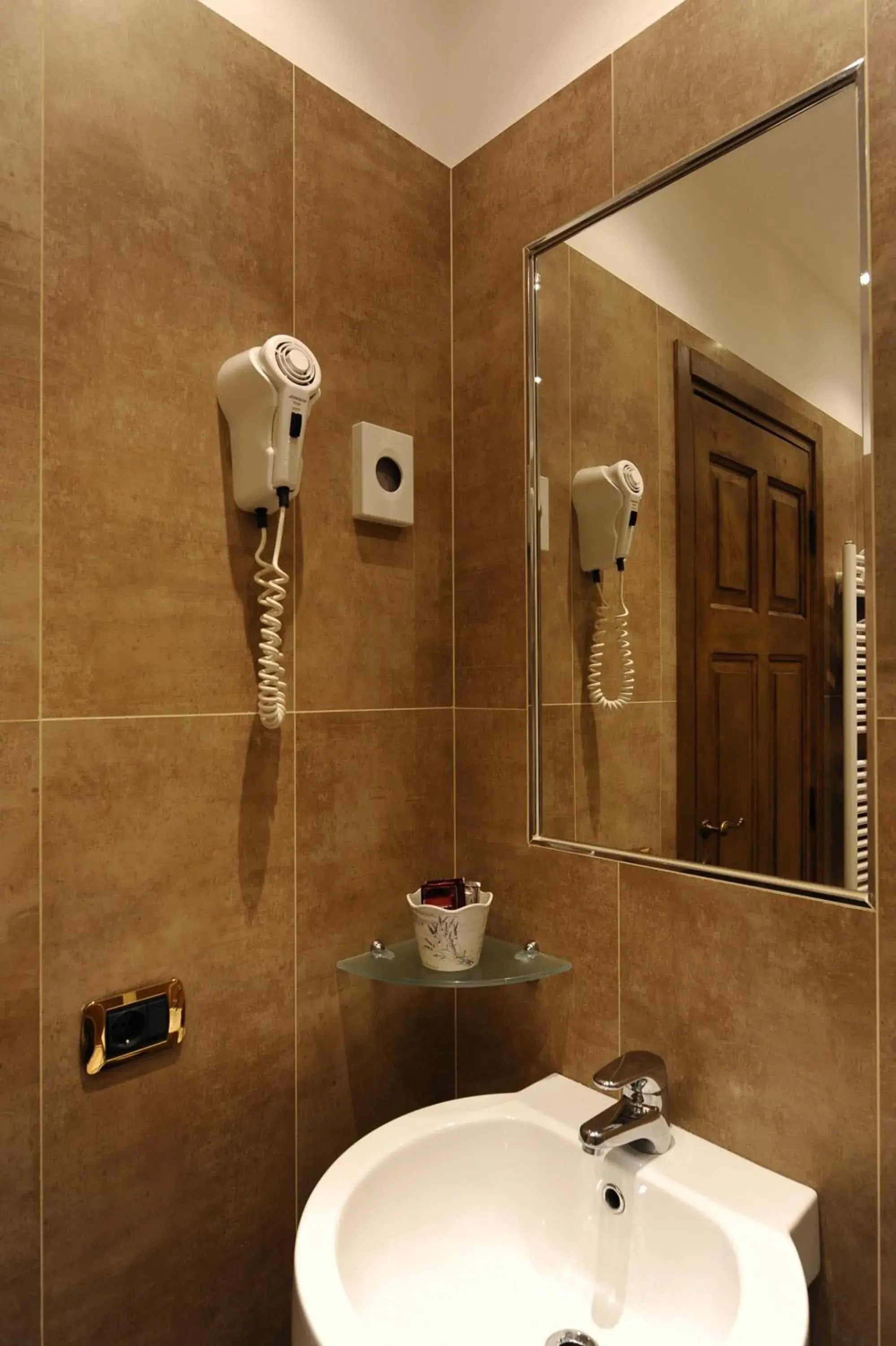 Decorative detail, Bathroom in Hotel City Legnano
