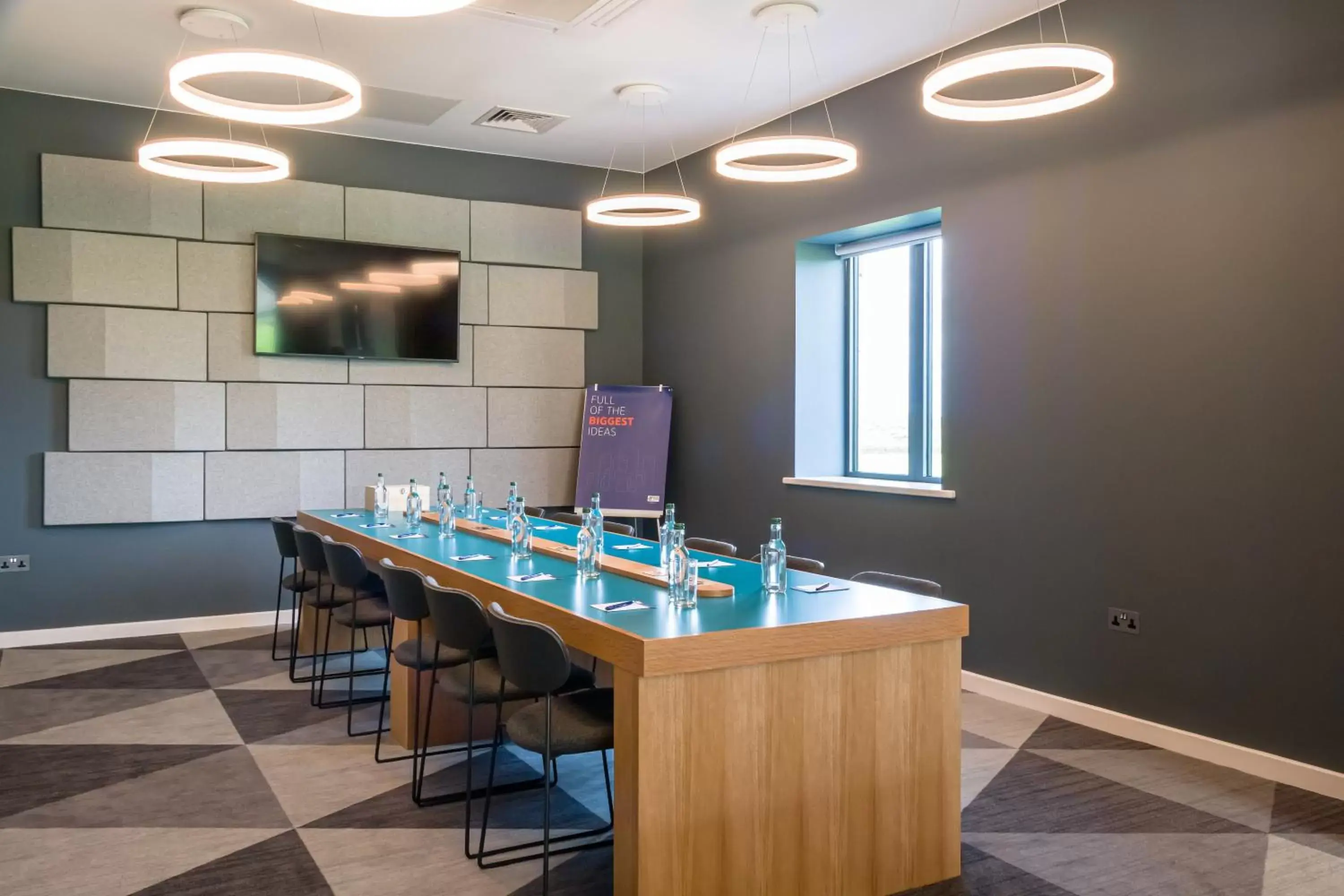Meeting/conference room in Holiday Inn Express - Bodmin - Victoria Junction, an IHG Hotel