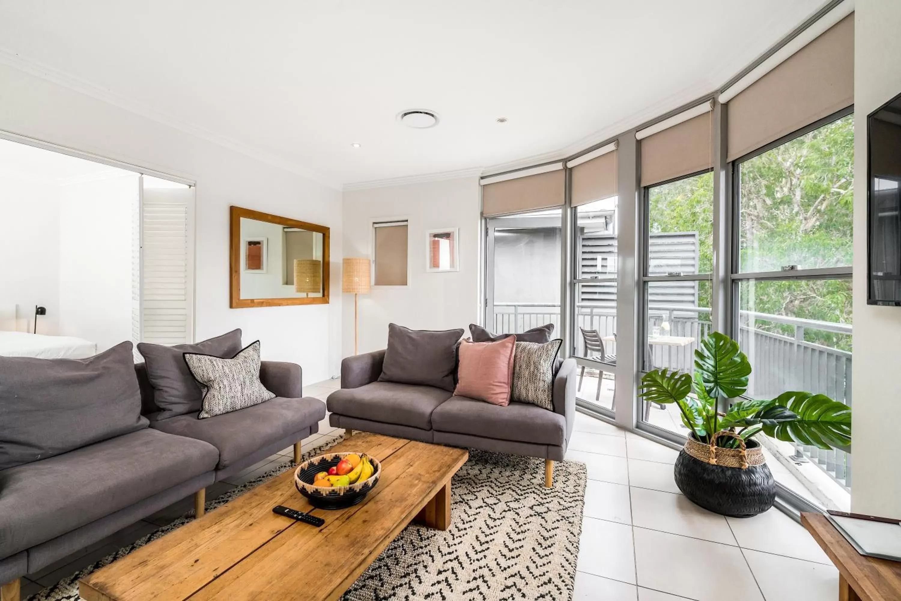 Living room, Seating Area in Byron Bay Hotel and Apartments