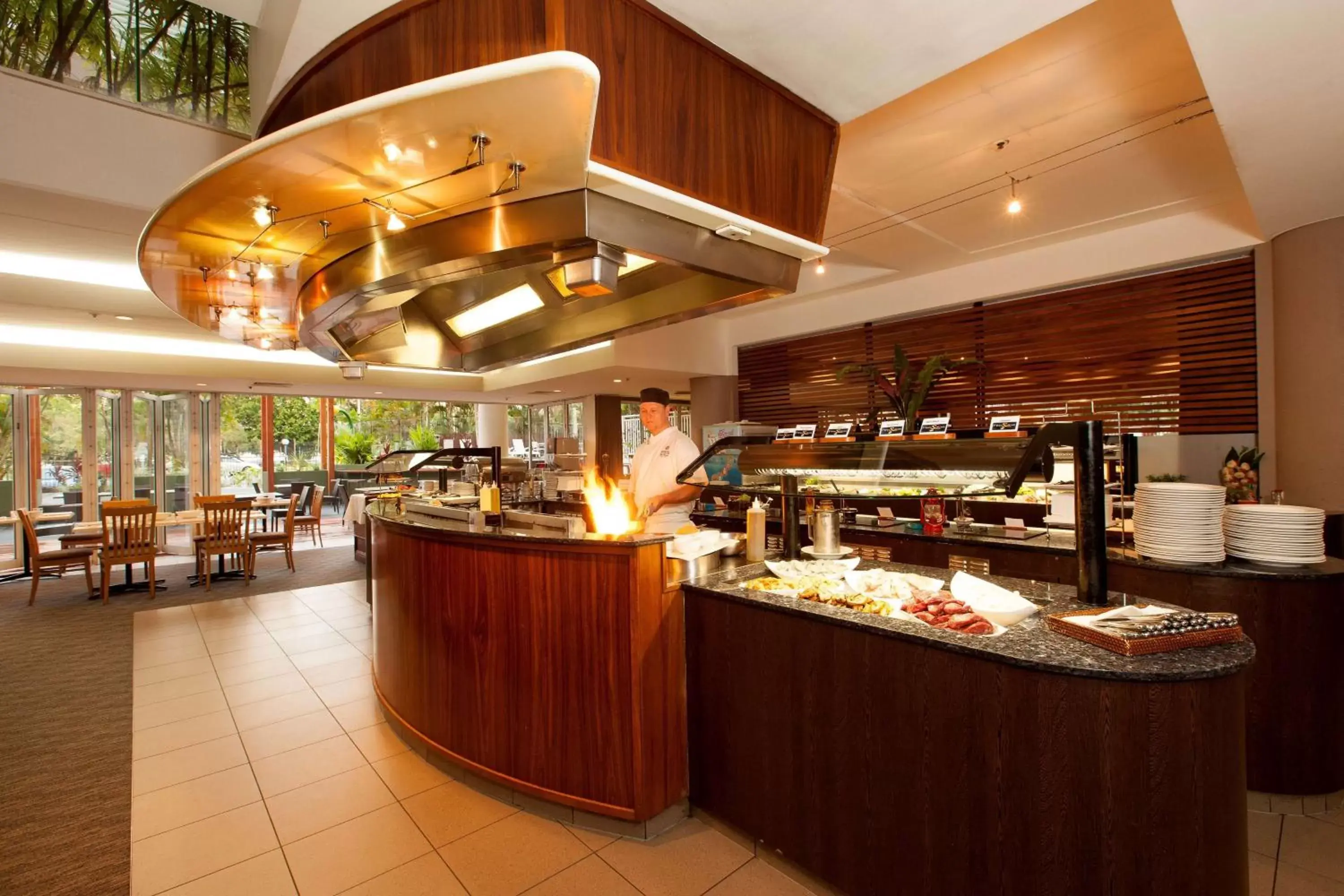 Restaurant/Places to Eat in Rydges Esplanade Resort Cairns