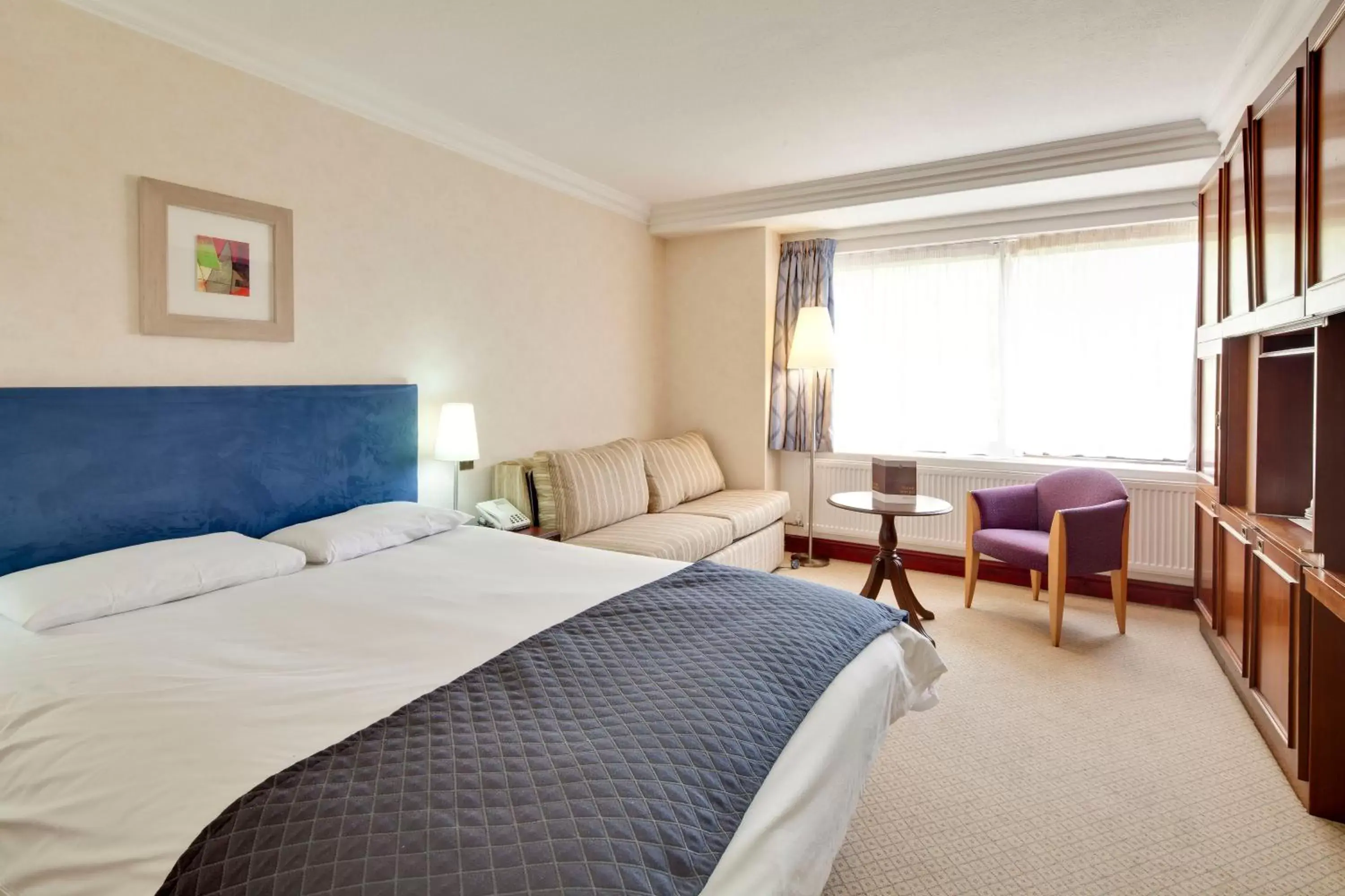 Bed in Best Western Plough and Harrow Hotel