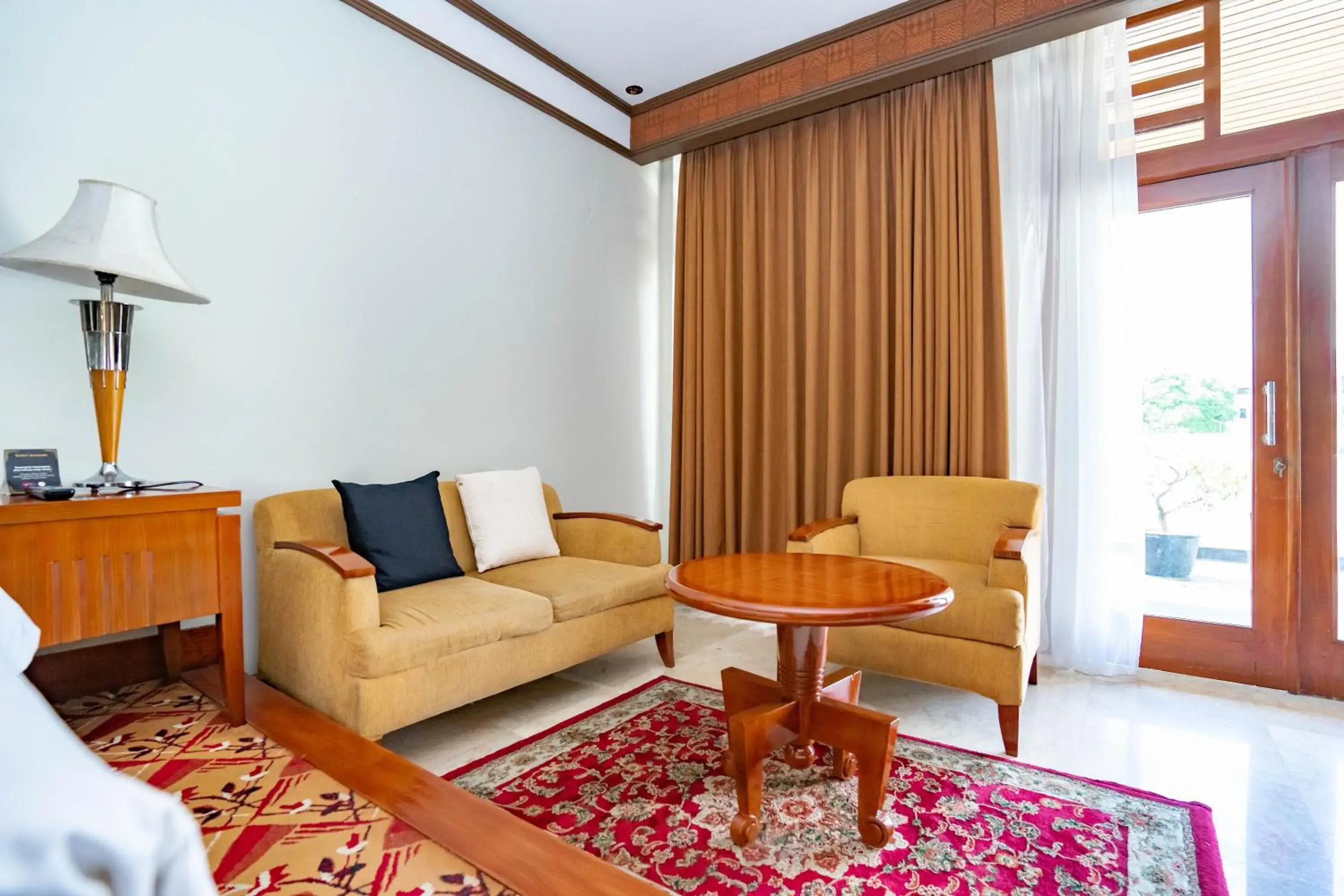 Seating Area in Hotel Bidakara Grand Savoy Homann Bandung