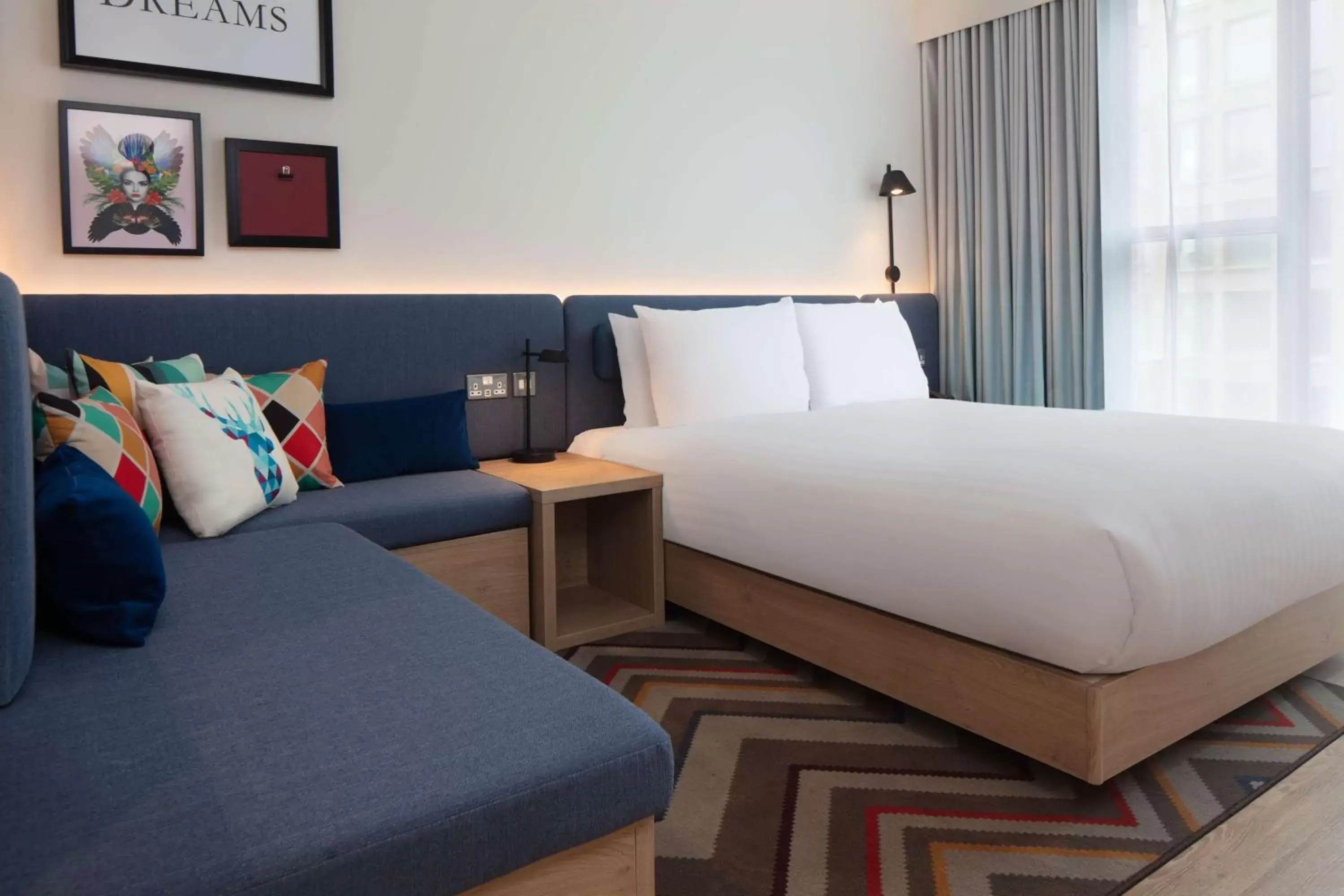 Living room, Bed in Hampton by Hilton York Piccadilly