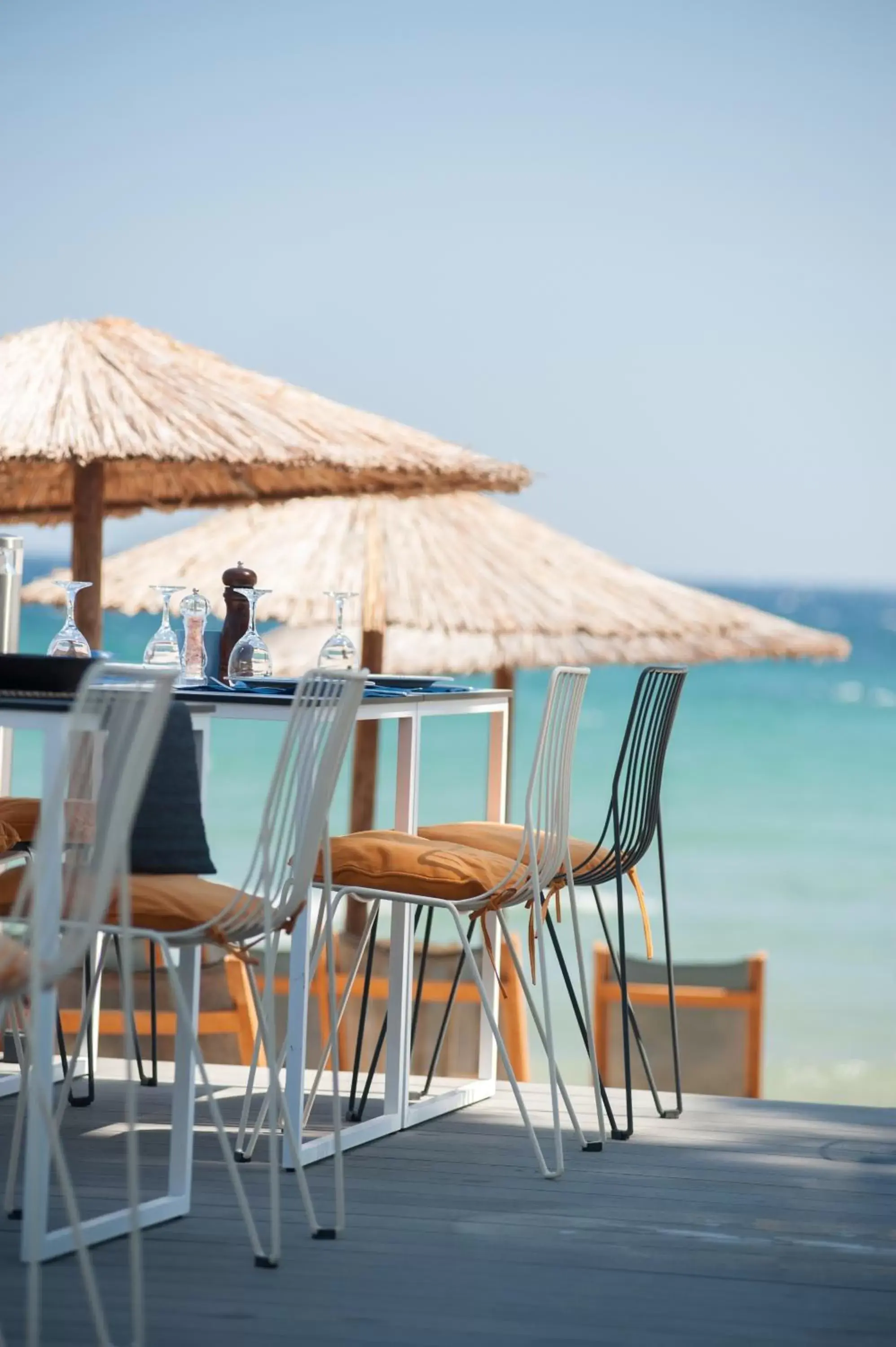 Restaurant/places to eat, Beach in Seasabelle Hotel near Athens Airport