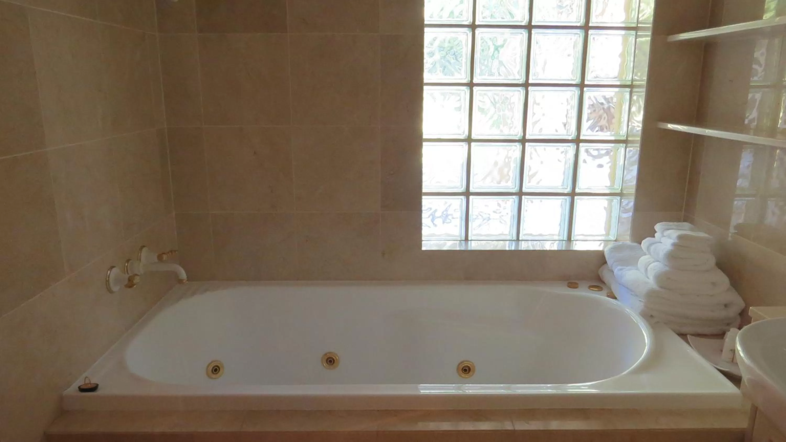 Day in Victoria's At Wategos