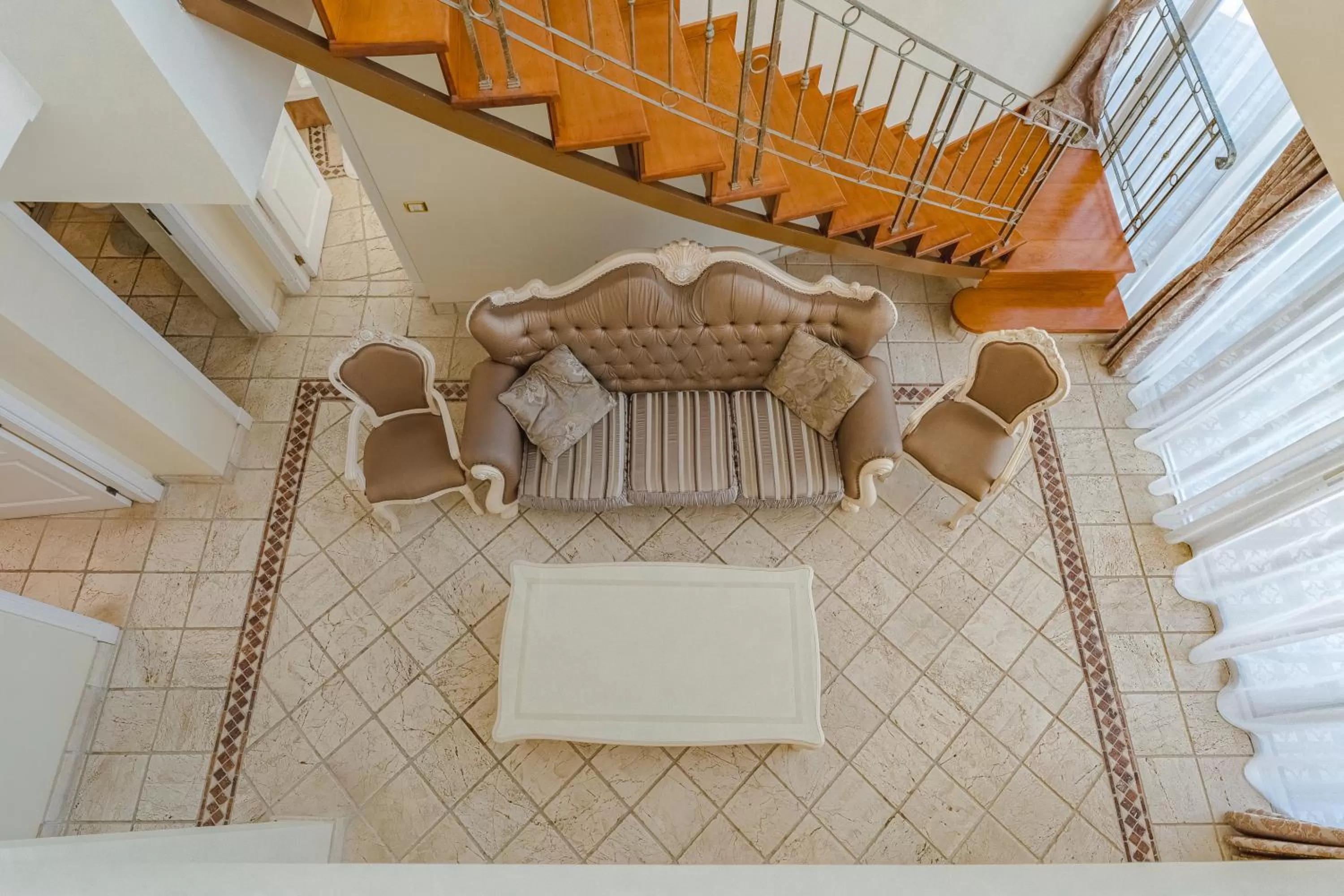 Living room in Flamingo Suites Boutique Hotel