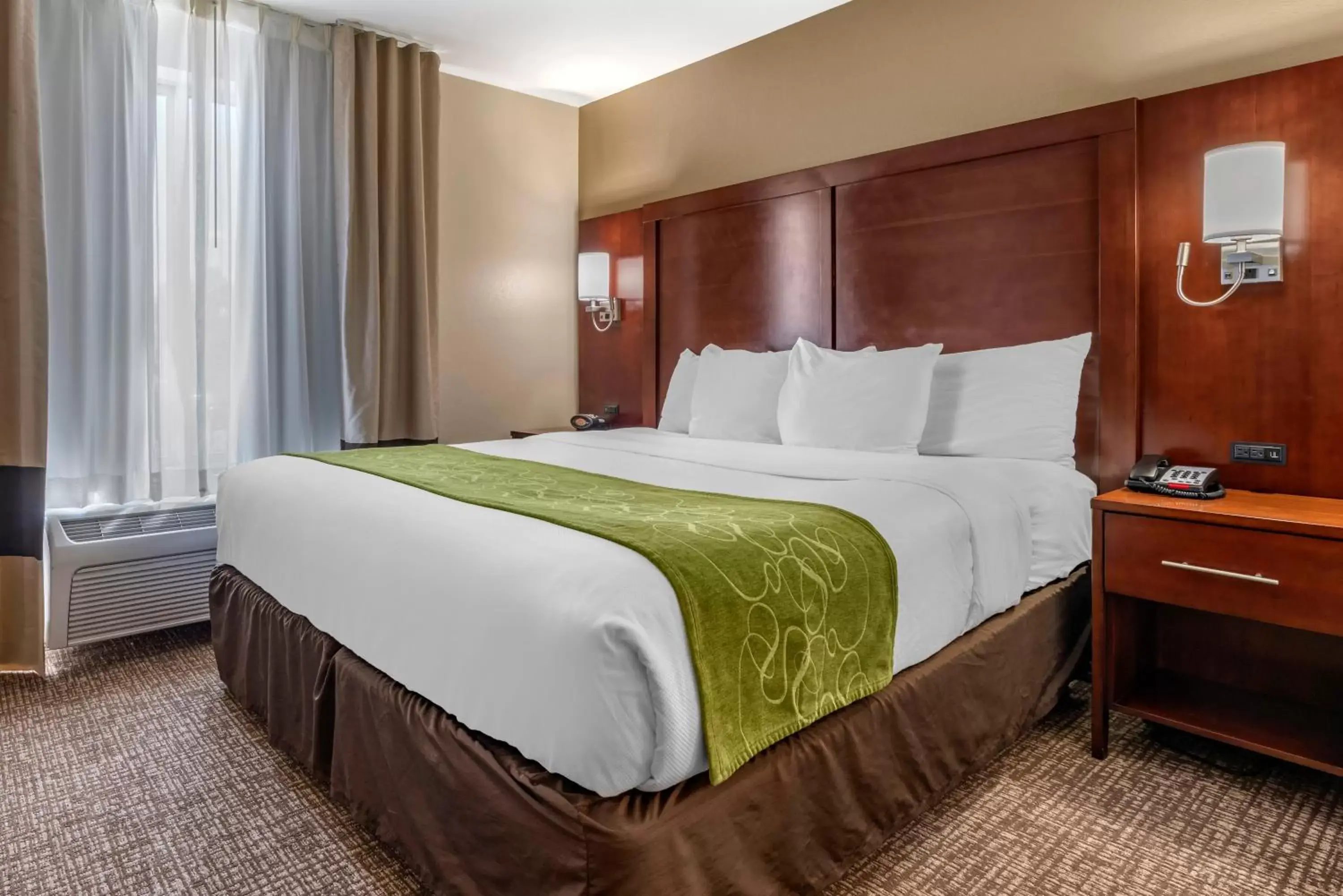 King Suite - Accessible/Non-Smoking in Comfort Suites Fernley