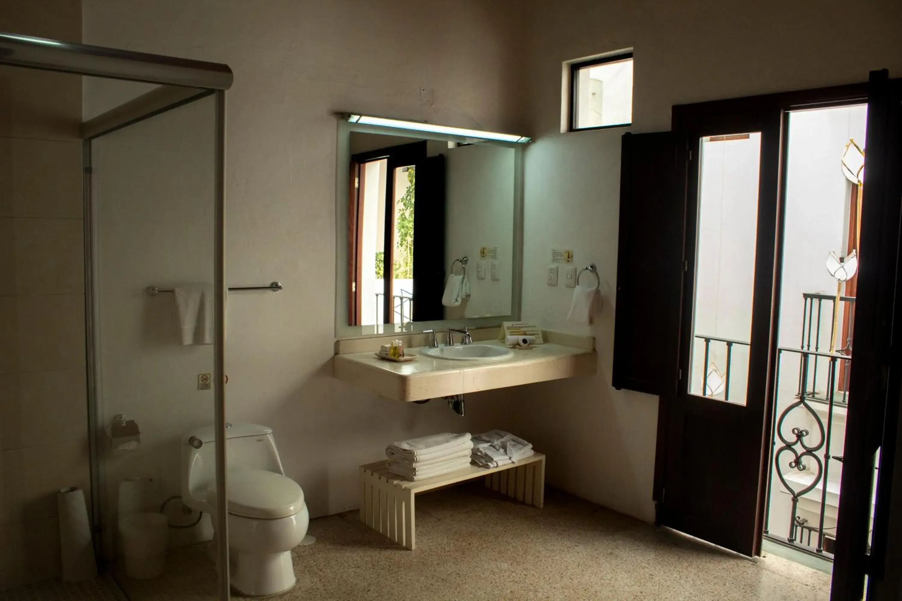 Bathroom in La Catrina de Alcala