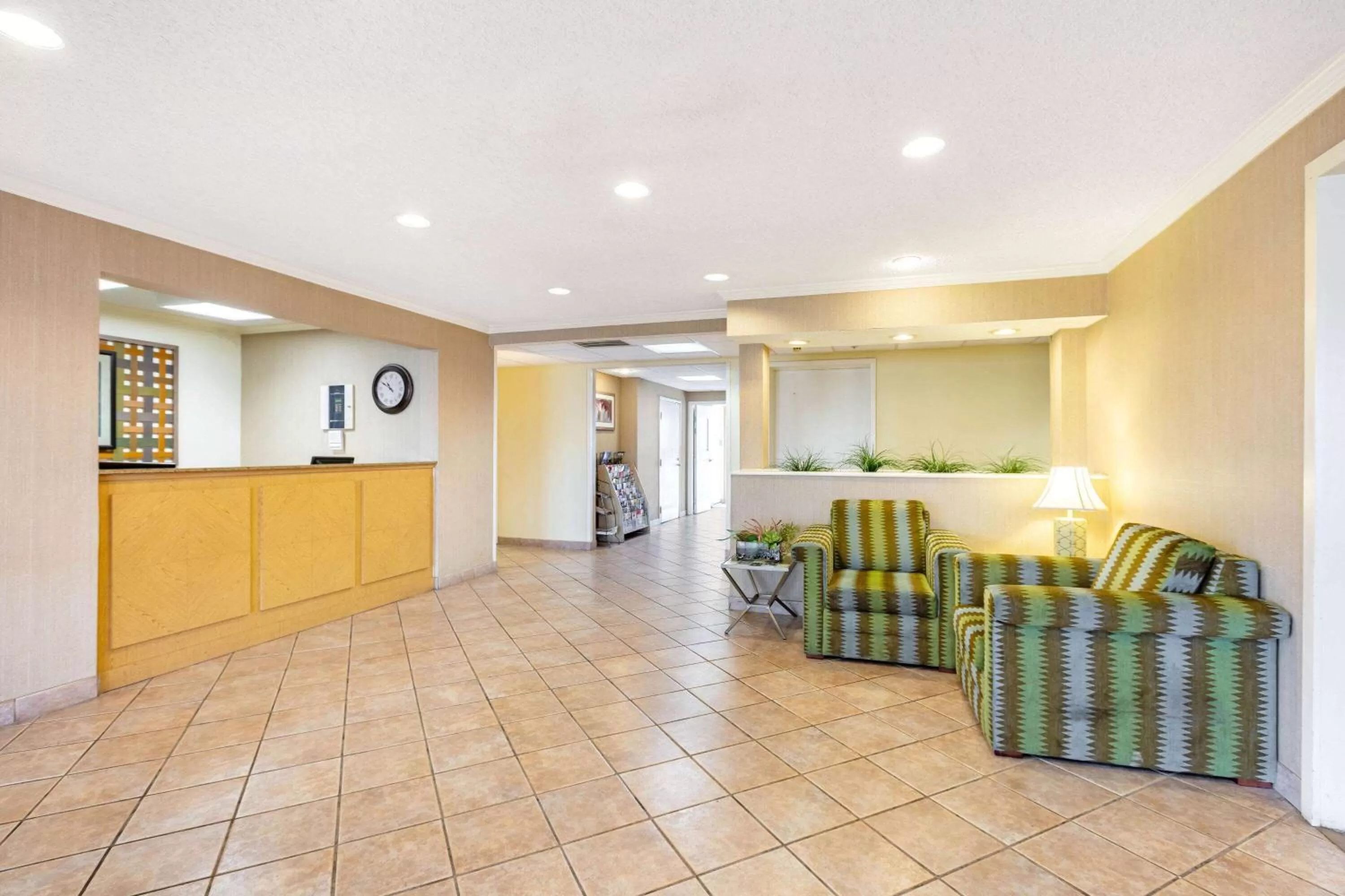 Lobby or reception in La Quinta by Wyndham El Paso East