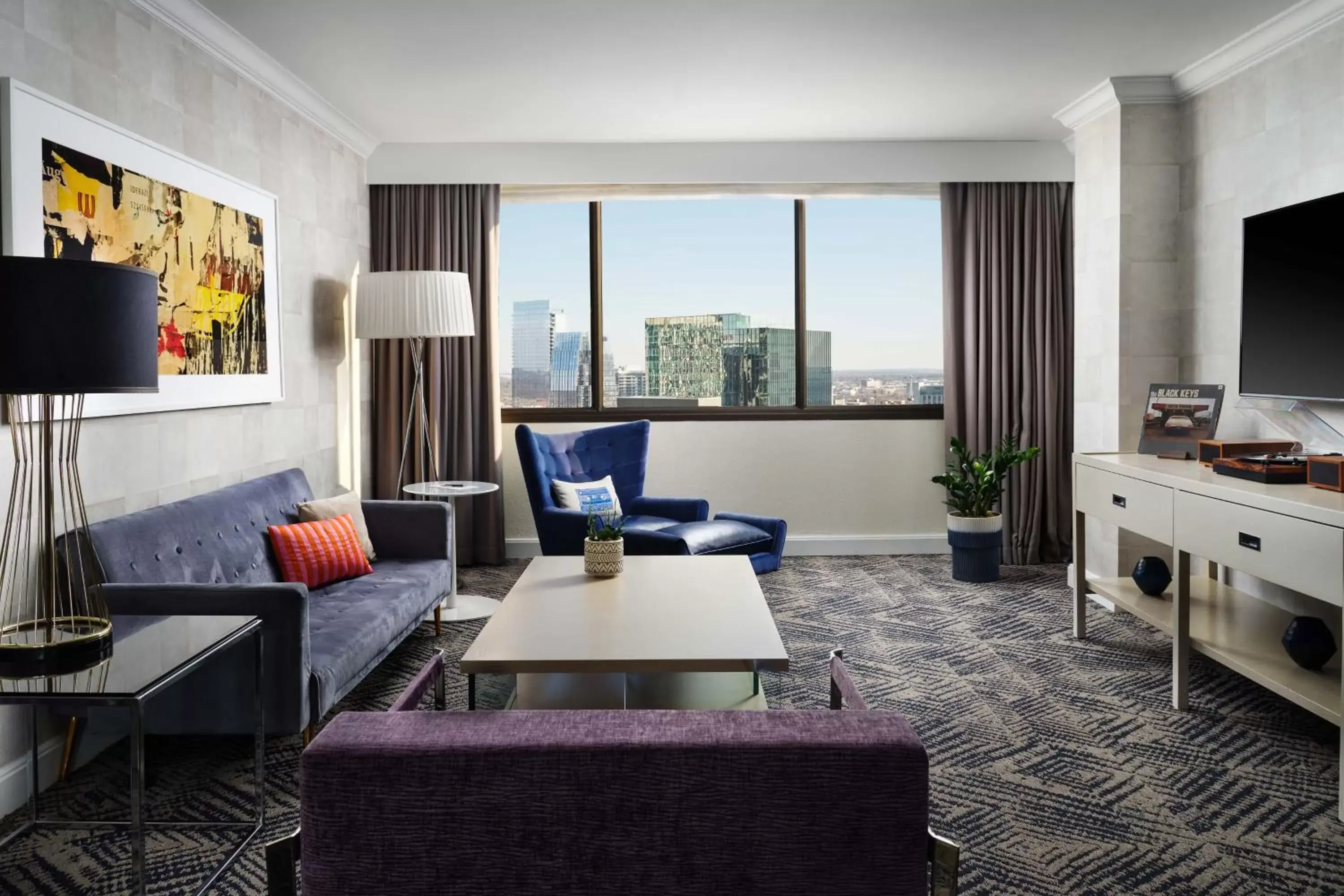 Living room, Seating Area in Sheraton Grand Nashville Downtown