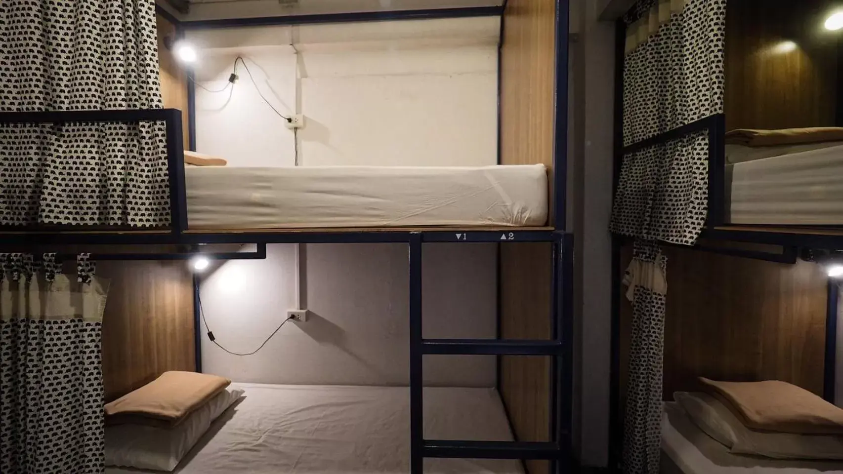 Bunk Bed in Hoft Hostel Bangkok