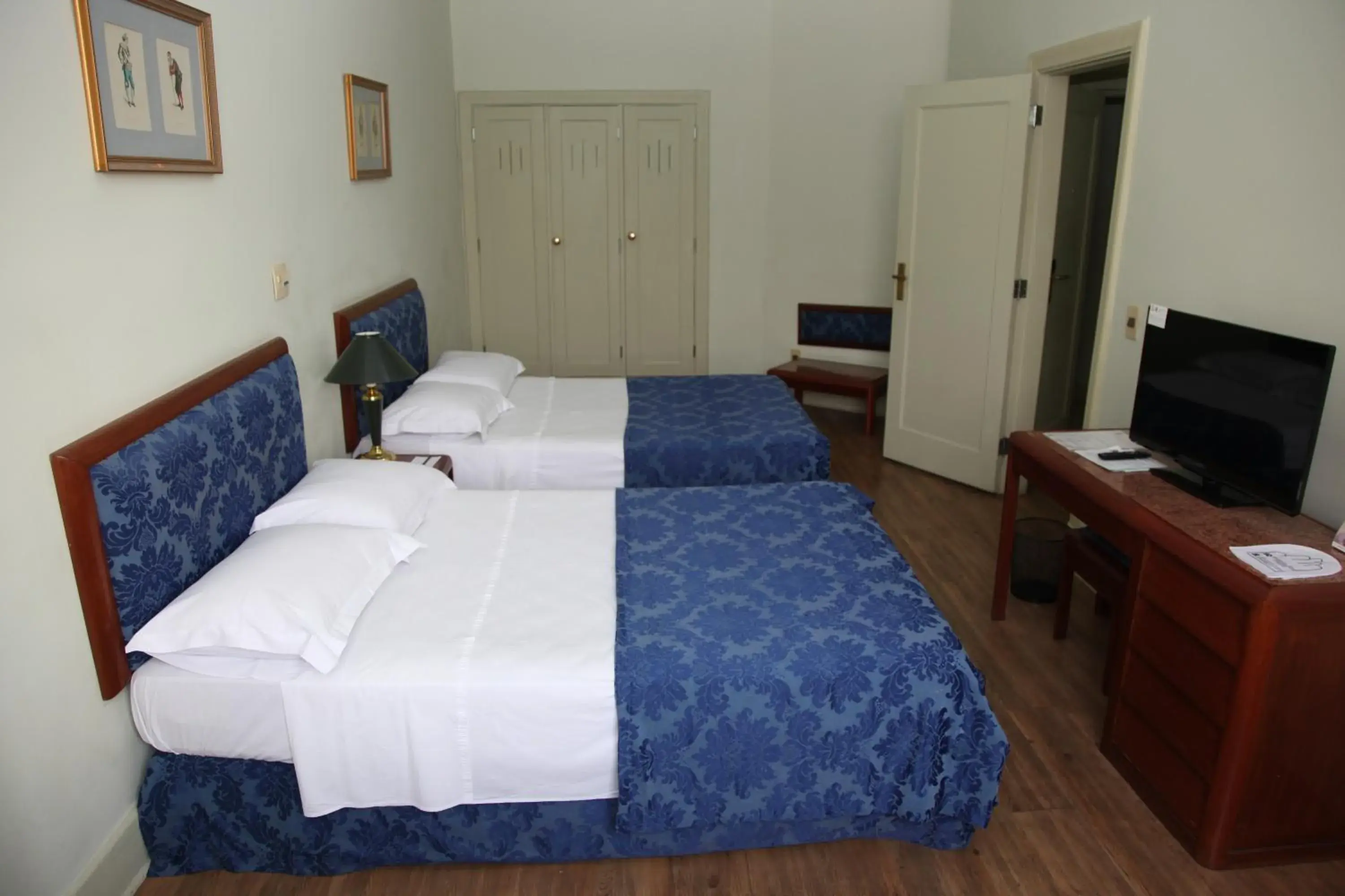 Bedroom, Bed in San Raphael Hotel Bedroom, Bed in San Raphael Hotel