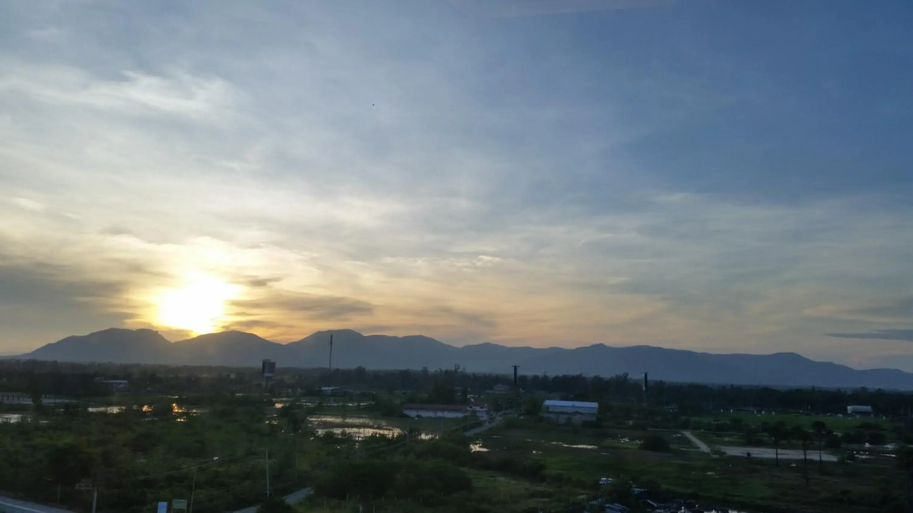 Mountain view in The Ralaxing Room at Baan Tew Lom Condo Cha Am - Hua Hin