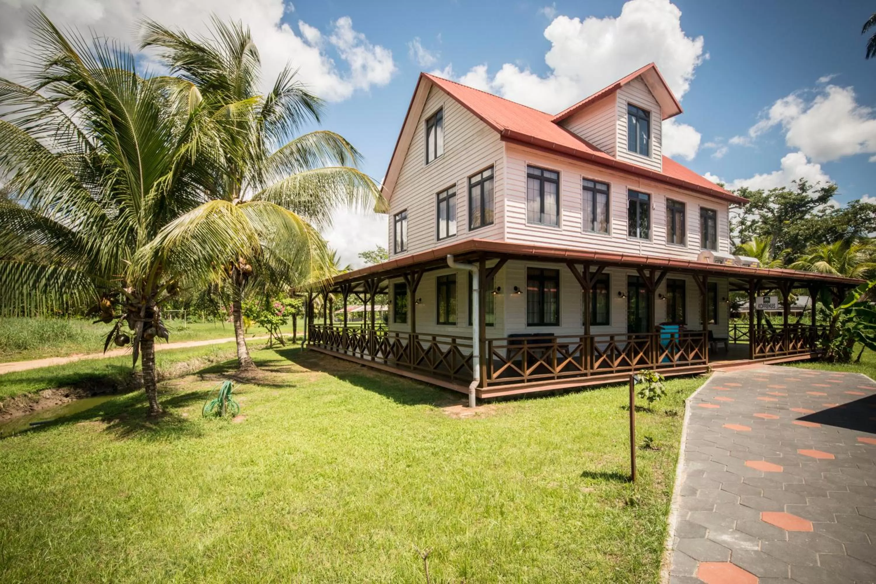 Property building in Boutique Hotel Peperpot