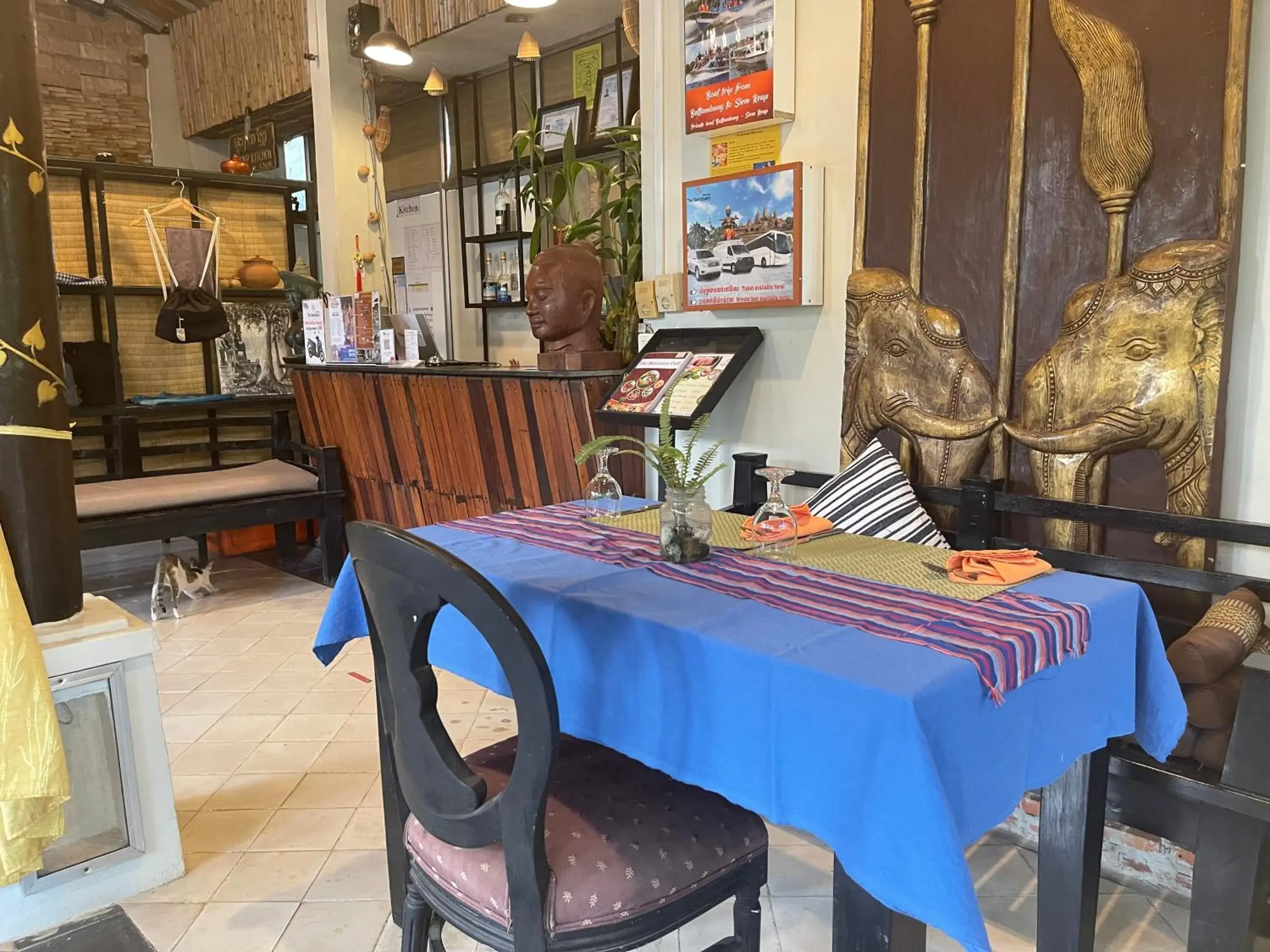 Seating area, Restaurant/Places to Eat in The Sanctuary Villa Battambang