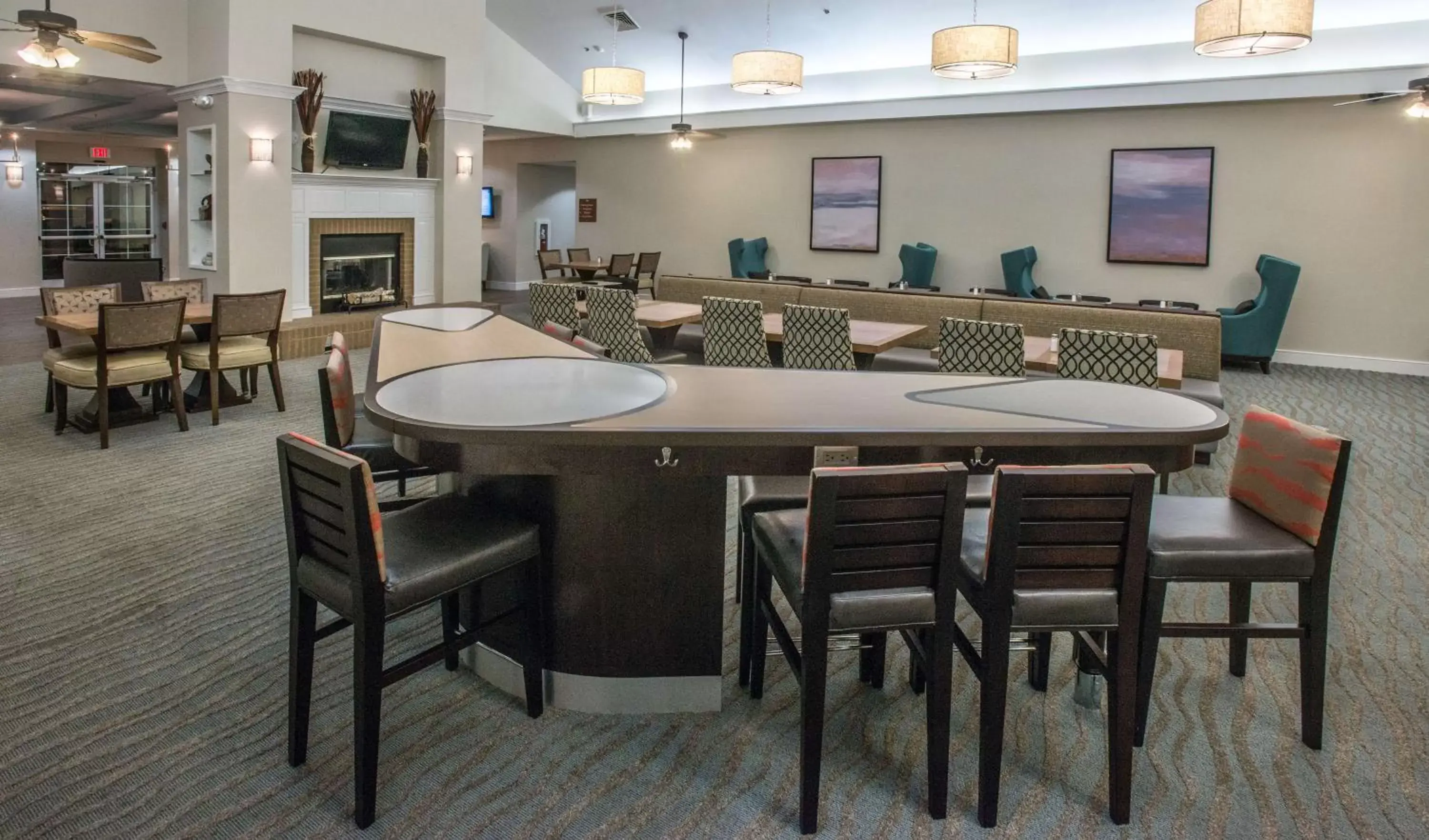 Breakfast, Lounge/Bar in Homewood Suites by Hilton Montgomery